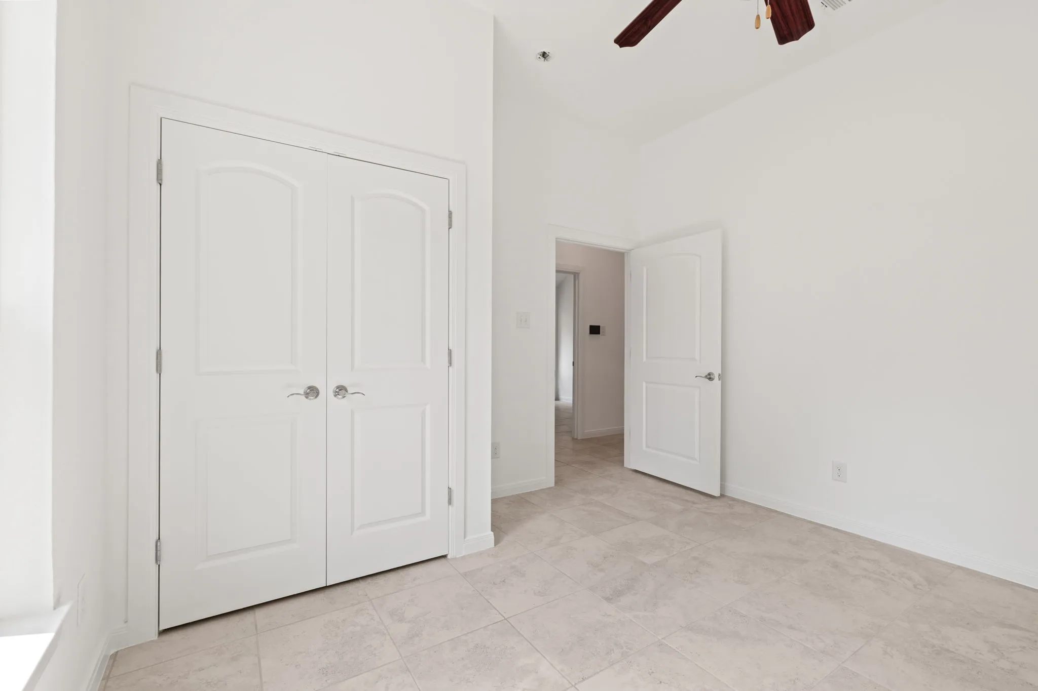 Single Family Residence For Sale in Dallas County , 3648 Bluegrass Drive, Grand Prairie, Texas 75052, 4 Bedroom, 3 Bathroom, 2 Garage spaces, 2,208 Sqft, built in 2018, mls#21382937, Real Estate Agent in Grand Prairie, Homes For Sale in Dallas county, Homes For Sale in Grand Prairie, Realtor in Grand Prairie Texas, Real Estate Brokerage Independent Realty Texas, Luminita Cordes Realtor