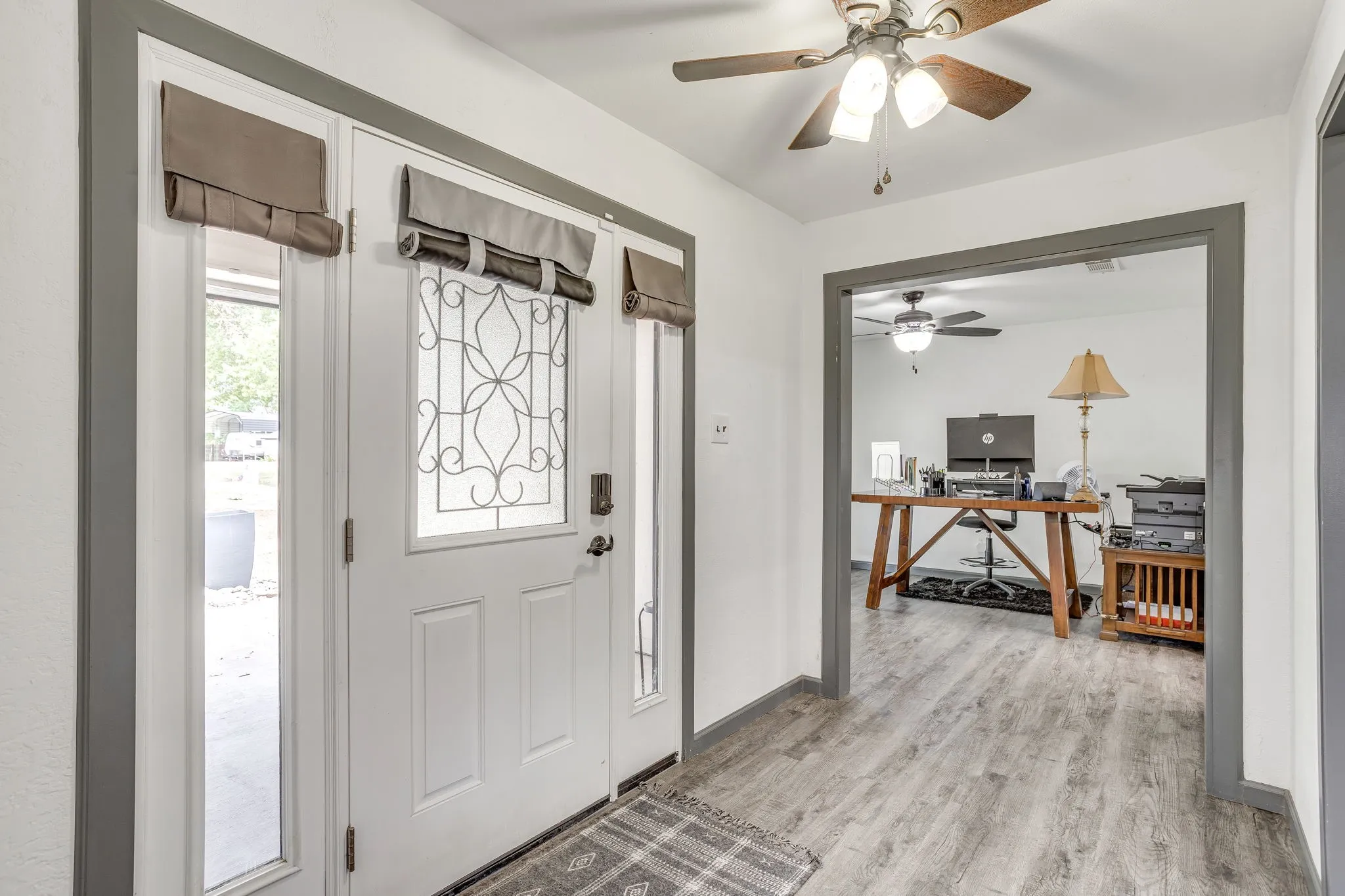 Single Family Residence For Sale in Johnson County , 104 Sunset Place, Joshua, Texas 76058, 4 Bedroom, 2 Bathroom, 2 Garage spaces, 2,410 Sqft, built in 1974, mls#21382667, Real Estate Agent in Joshua, Homes For Sale in Johnson county, Homes For Sale in Joshua, Realtor in Joshua Texas, Real Estate Brokerage Independent Realty Texas, Luminita Cordes Realtor