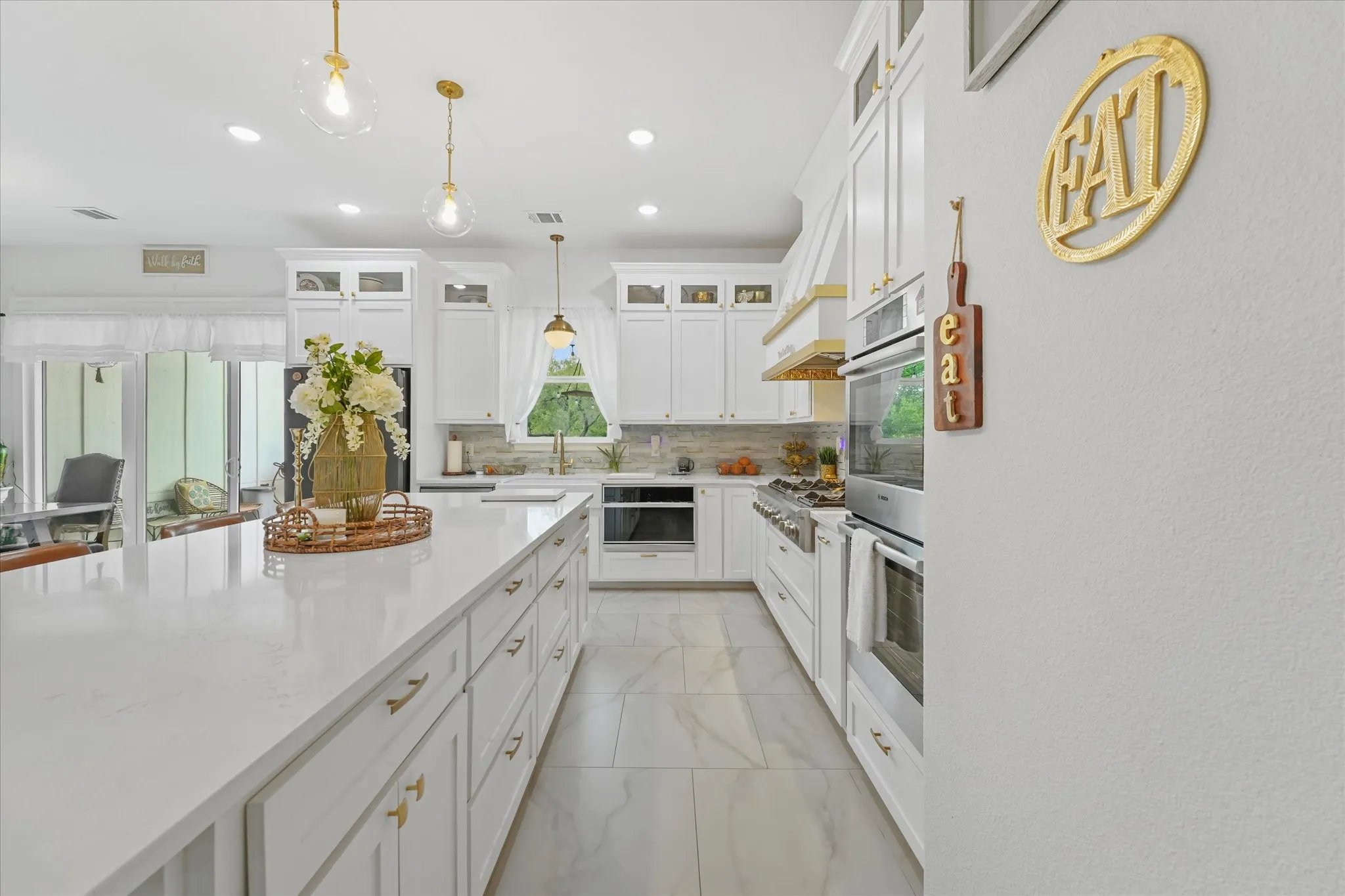 Single Family Residence For Sale in Johnson County , 5509 County Road 1022, Joshua, Texas 76058, 5 Bedroom, 4 Bathroom, 2 Garage spaces, 3,241 Sqft, built in 2023, mls#21383064, Real Estate Agent in Joshua, Homes For Sale in Johnson county, Homes For Sale in Joshua, Realtor in Joshua Texas, Real Estate Brokerage Independent Realty Texas, Luminita Cordes Realtor