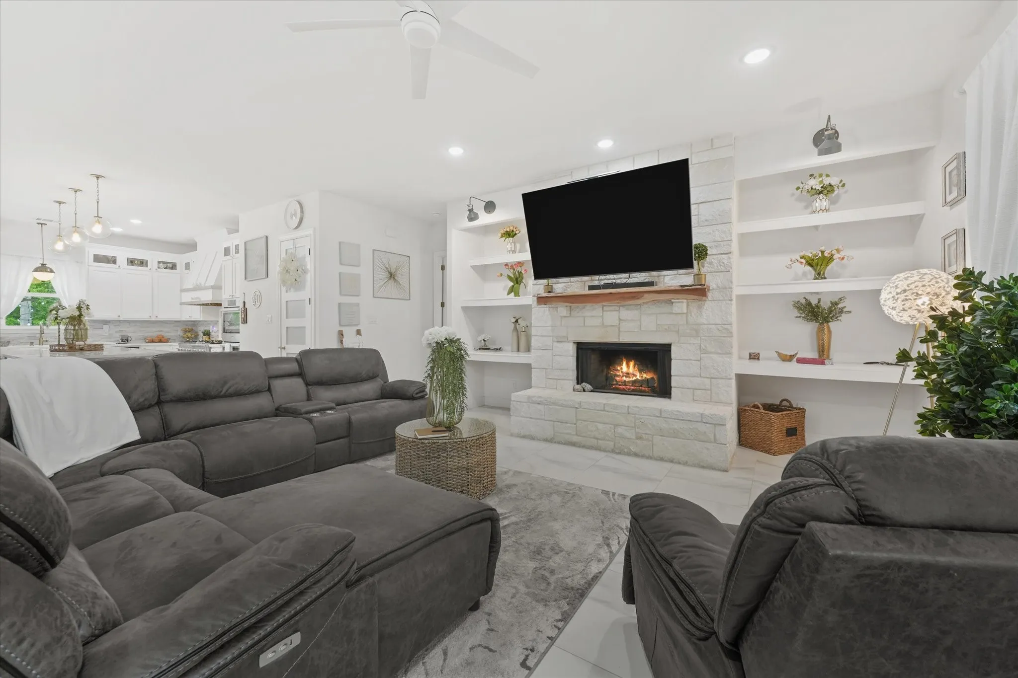 Single Family Residence For Sale in Johnson County , 5509 County Road 1022, Joshua, Texas 76058, 5 Bedroom, 4 Bathroom, 2 Garage spaces, 3,241 Sqft, built in 2023, mls#21383064, Real Estate Agent in Joshua, Homes For Sale in Johnson county, Homes For Sale in Joshua, Realtor in Joshua Texas, Real Estate Brokerage Independent Realty Texas, Luminita Cordes Realtor