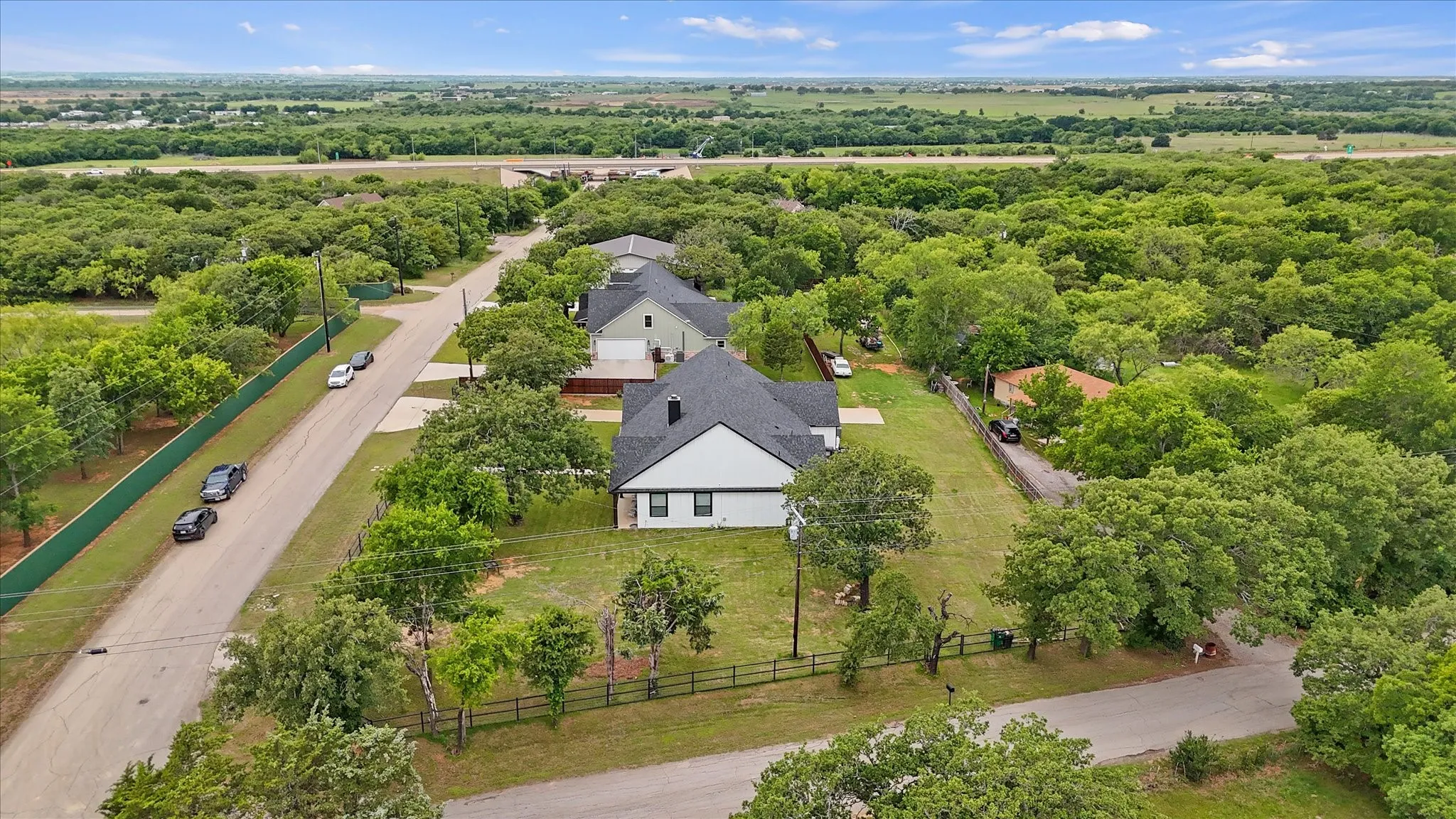 Single Family Residence For Sale in Johnson County , 5509 County Road 1022, Joshua, Texas 76058, 5 Bedroom, 4 Bathroom, 2 Garage spaces, 3,241 Sqft, built in 2023, mls#21383064, Real Estate Agent in Joshua, Homes For Sale in Johnson county, Homes For Sale in Joshua, Realtor in Joshua Texas, Real Estate Brokerage Independent Realty Texas, Luminita Cordes Realtor