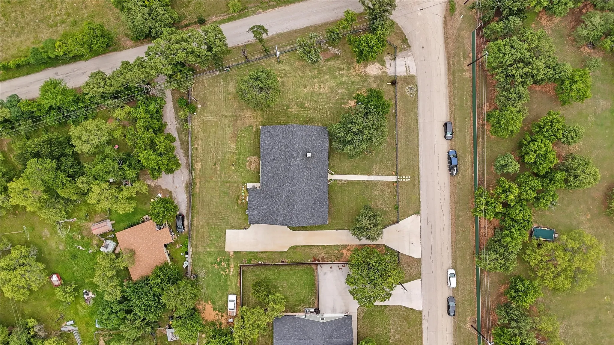 Single Family Residence For Sale in Johnson County , 5509 County Road 1022, Joshua, Texas 76058, 5 Bedroom, 4 Bathroom, 2 Garage spaces, 3,241 Sqft, built in 2023, mls#21383064, Real Estate Agent in Joshua, Homes For Sale in Johnson county, Homes For Sale in Joshua, Realtor in Joshua Texas, Real Estate Brokerage Independent Realty Texas, Luminita Cordes Realtor