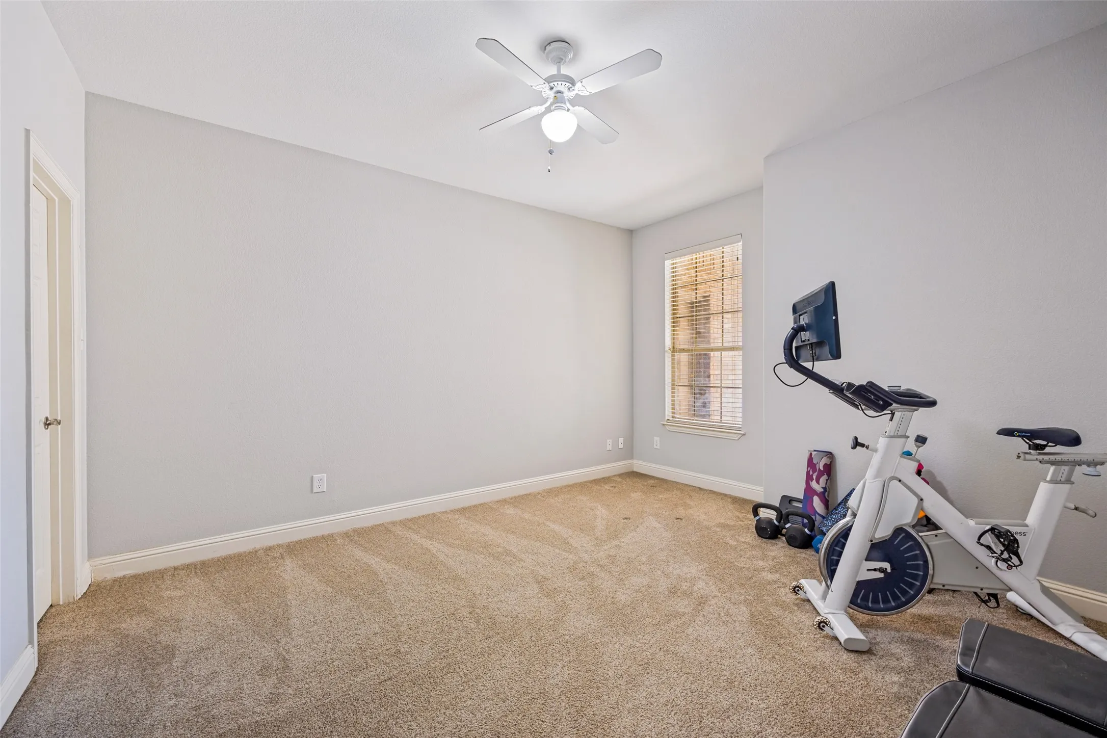 Single Family Residence For Sale in Collin County , 831 Texcoco Drive, Prosper, Texas 75078, 4 Bedroom, 4 Bathroom, 3 Garage spaces, 3,810 Sqft, built in 2005, mls#21380158, Real Estate Agent in Prosper, Homes For Sale in Collin county, Homes For Sale in Prosper, Realtor in Prosper Texas, Real Estate Brokerage Independent Realty Texas, Luminita Cordes Realtor