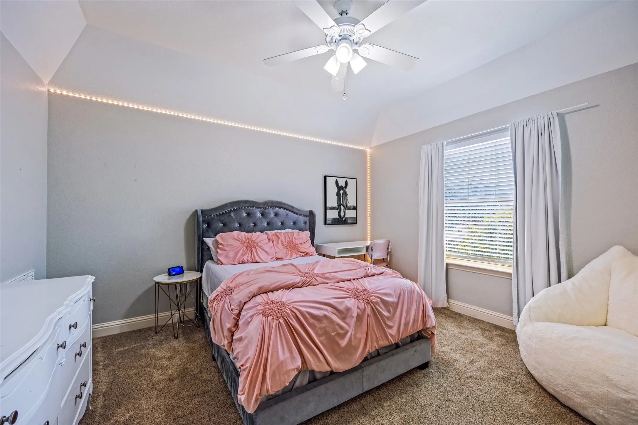 Single Family Residence For Sale in Collin County , 831 Texcoco Drive, Prosper, Texas 75078, 4 Bedroom, 4 Bathroom, 3 Garage spaces, 3,810 Sqft, built in 2005, mls#21380158, Real Estate Agent in Prosper, Homes For Sale in Collin county, Homes For Sale in Prosper, Realtor in Prosper Texas, Real Estate Brokerage Independent Realty Texas, Luminita Cordes Realtor