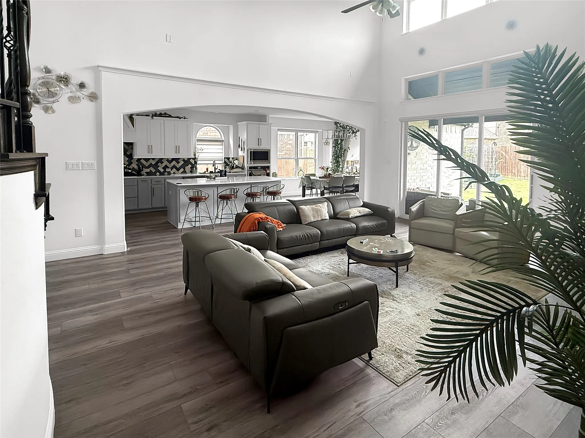 Single Family Residence For Rent in Collin County , 14550 Gentle Breeze Road, Frisco, Texas 75035, 6 Bedroom, 4 Bathroom, 2 Garage spaces, 3,816 Sqft, built in 2021, mls#21383067, Real Estate Agent in Frisco, Homes For Rent in Collin county, Homes For Rent in Frisco, Realtor in Frisco Texas, Real Estate Brokerage Independent Realty Texas, Luminita Cordes Realtor
