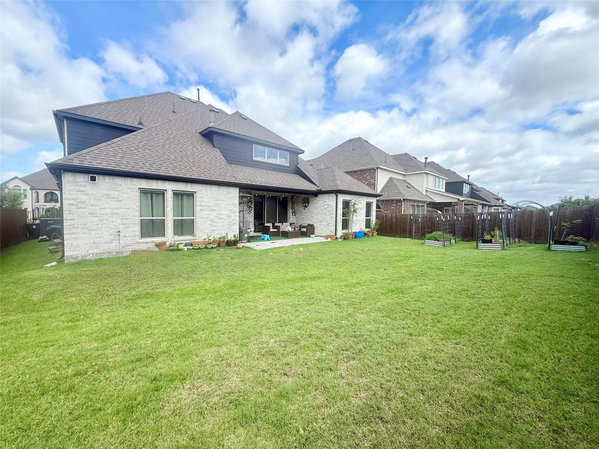 Single Family Residence For Rent in Collin County , 14550 Gentle Breeze Road, Frisco, Texas 75035, 6 Bedroom, 4 Bathroom, 2 Garage spaces, 3,816 Sqft, built in 2021, mls#21383067, Real Estate Agent in Frisco, Homes For Rent in Collin county, Homes For Rent in Frisco, Realtor in Frisco Texas, Real Estate Brokerage Independent Realty Texas, Luminita Cordes Realtor
