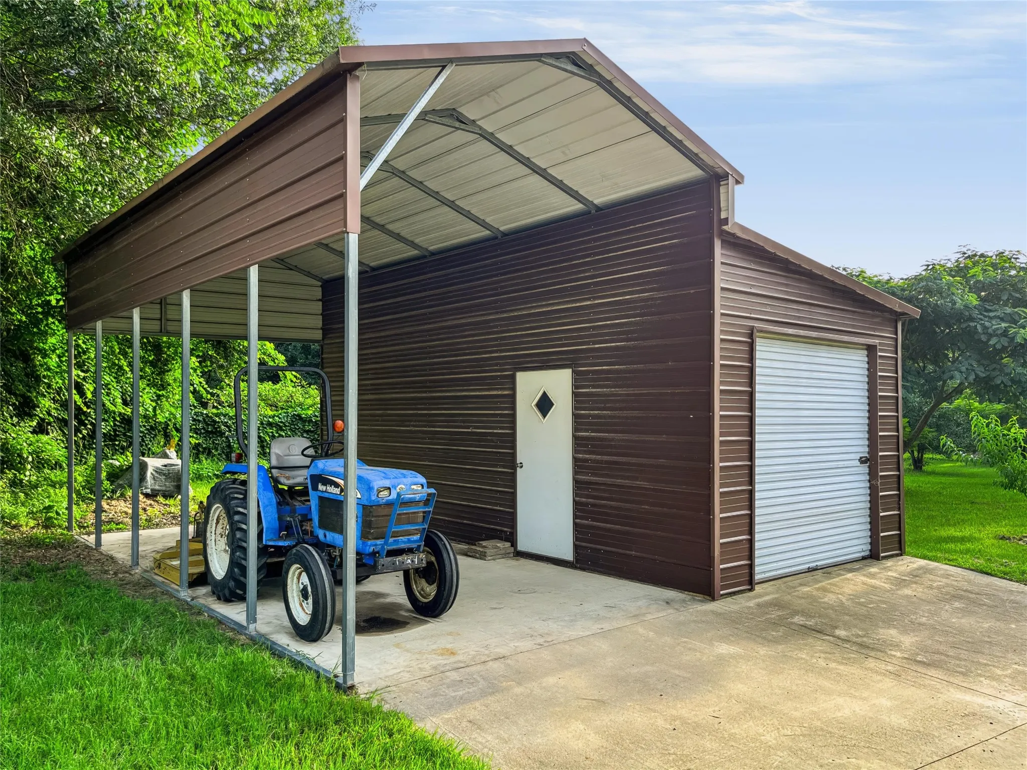 Single Family Residence For Sale in Hopkins County , 767 County Road 1218, Brashear, Texas 75420, 4 Bedroom, 3 Bathroom, 2 Garage spaces, 2,153 Sqft, built in 2015, mls#21383052, Real Estate Agent in Brashear, Homes For Sale in Hopkins county, Homes For Sale in Brashear, Realtor in Brashear Texas, Real Estate Brokerage Independent Realty Texas, Luminita Cordes Realtor