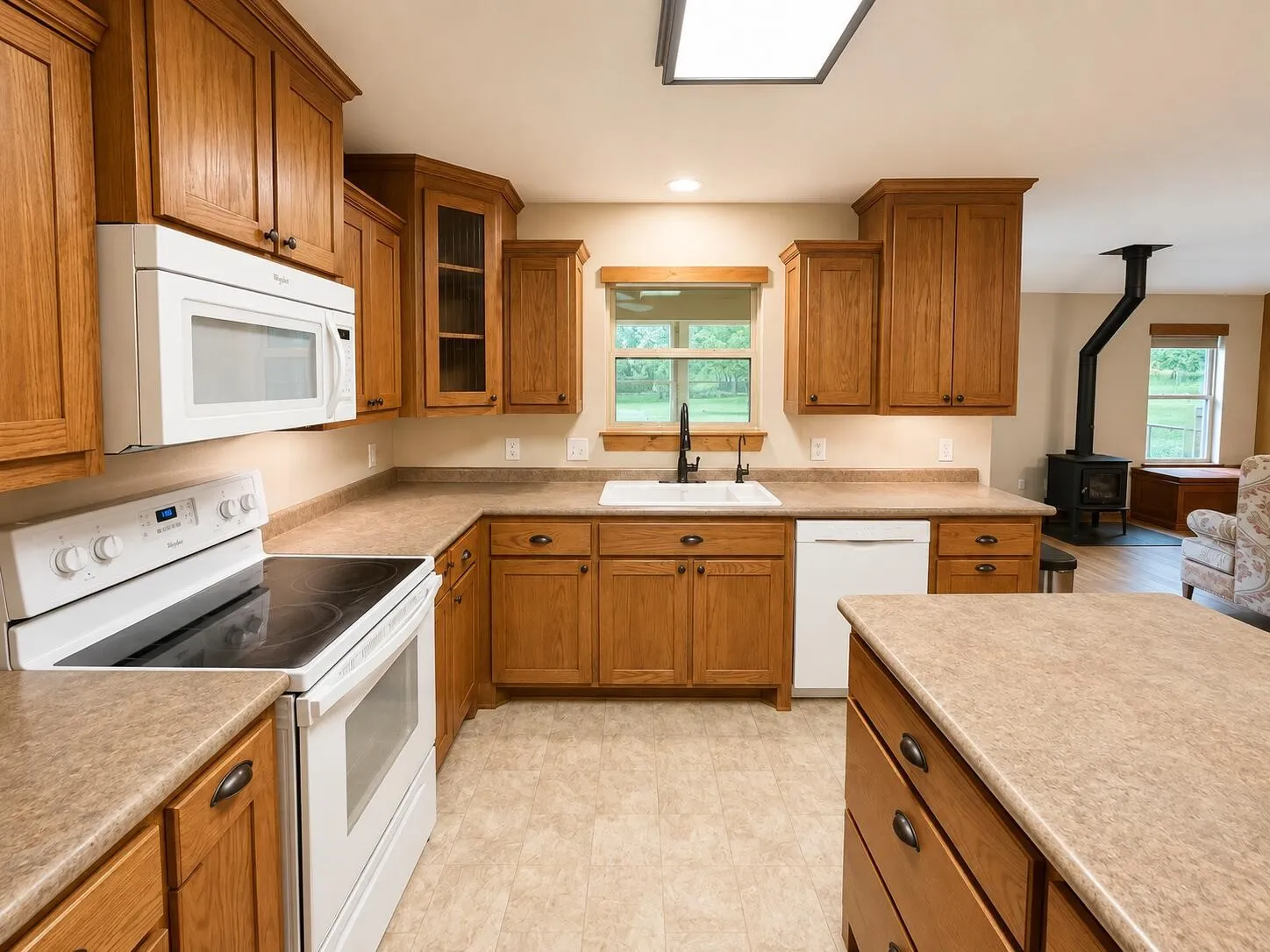 Single Family Residence For Sale in Hopkins County , 767 County Road 1218, Brashear, Texas 75420, 4 Bedroom, 3 Bathroom, 2 Garage spaces, 2,153 Sqft, built in 2015, mls#21383052, Real Estate Agent in Brashear, Homes For Sale in Hopkins county, Homes For Sale in Brashear, Realtor in Brashear Texas, Real Estate Brokerage Independent Realty Texas, Luminita Cordes Realtor