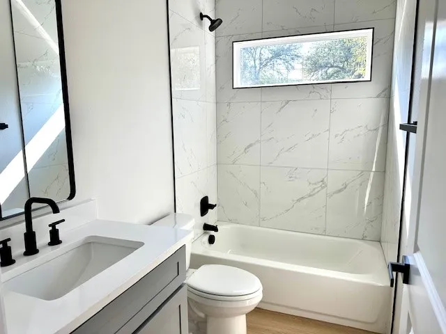 Single Family Residence For Rent in Tarrant County , 209 Cotton Drive, Mansfield, Texas 76063, 3 Bedroom, 2 Bathroom, 2 Garage spaces, 1,911 Sqft, built in 2025, mls#21369491, Real Estate Agent in Mansfield, Homes For Rent in Tarrant county, Homes For Rent in Mansfield, Realtor in Mansfield Texas, Real Estate Brokerage Independent Realty Texas, Luminita Cordes Realtor