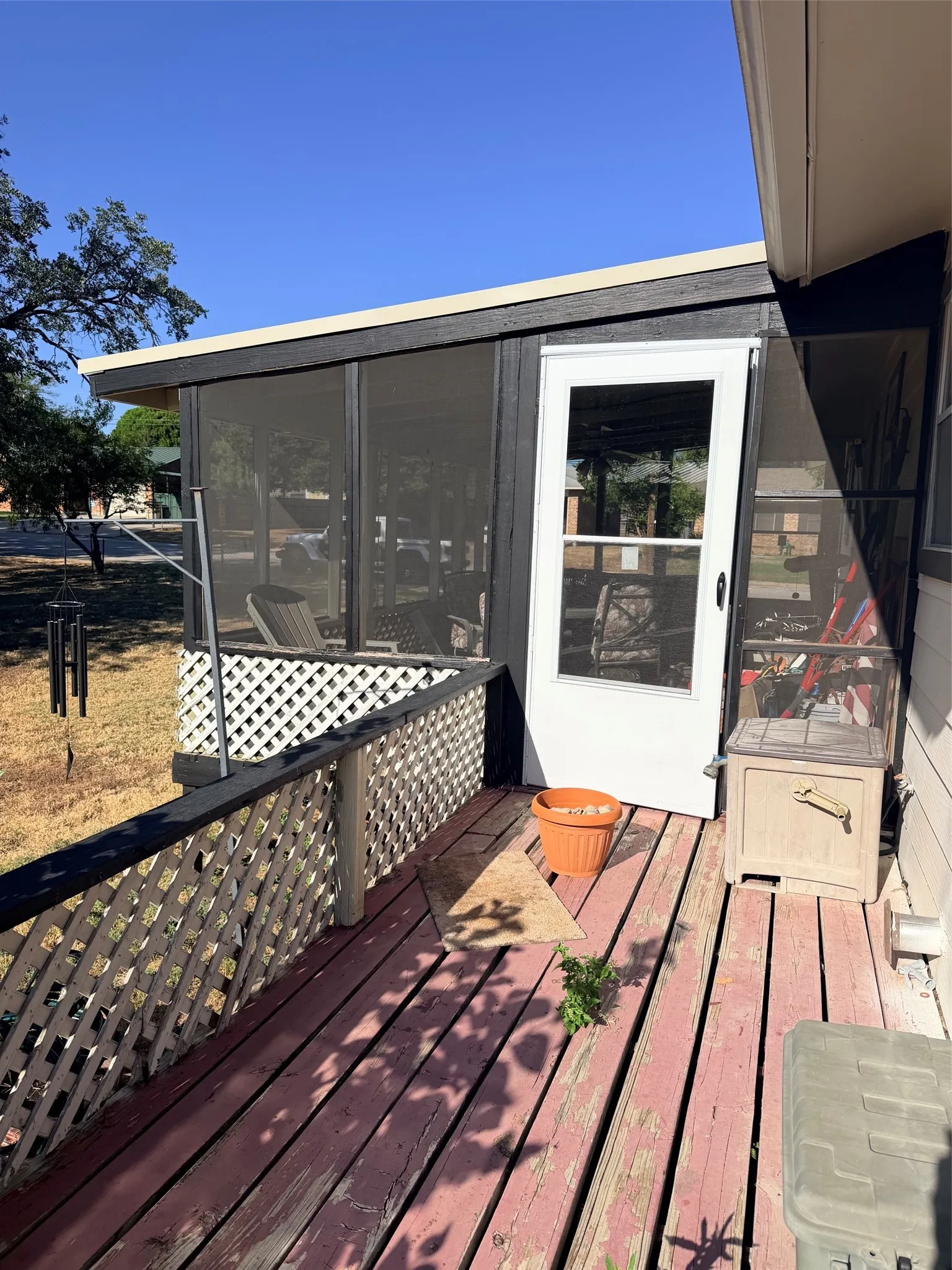 Single Family Residence For Sale in Comanche County , 1410 Marie Street, Comanche, Texas 76442, 3 Bedroom, 2 Bathroom, Garage spaces, 1,600 Sqft, built in 1949, mls#21378533, Real Estate Agent in Comanche, Homes For Sale in Comanche county, Homes For Sale in Comanche, Realtor in Comanche Texas, Real Estate Brokerage Independent Realty Texas, Luminita Cordes Realtor