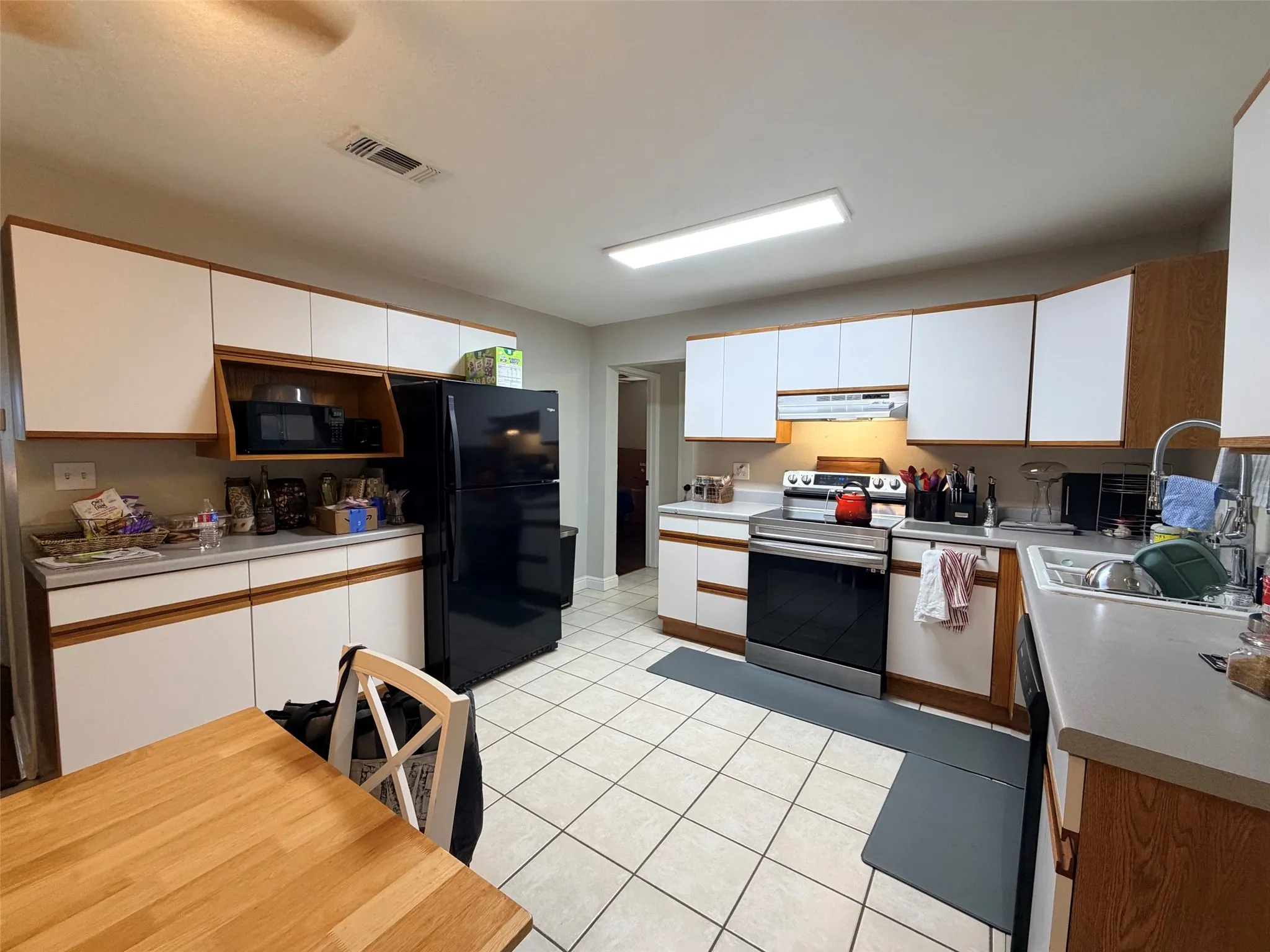 Single Family Residence For Sale in Comanche County , 1410 Marie Street, Comanche, Texas 76442, 3 Bedroom, 2 Bathroom, Garage spaces, 1,600 Sqft, built in 1949, mls#21378533, Real Estate Agent in Comanche, Homes For Sale in Comanche county, Homes For Sale in Comanche, Realtor in Comanche Texas, Real Estate Brokerage Independent Realty Texas, Luminita Cordes Realtor