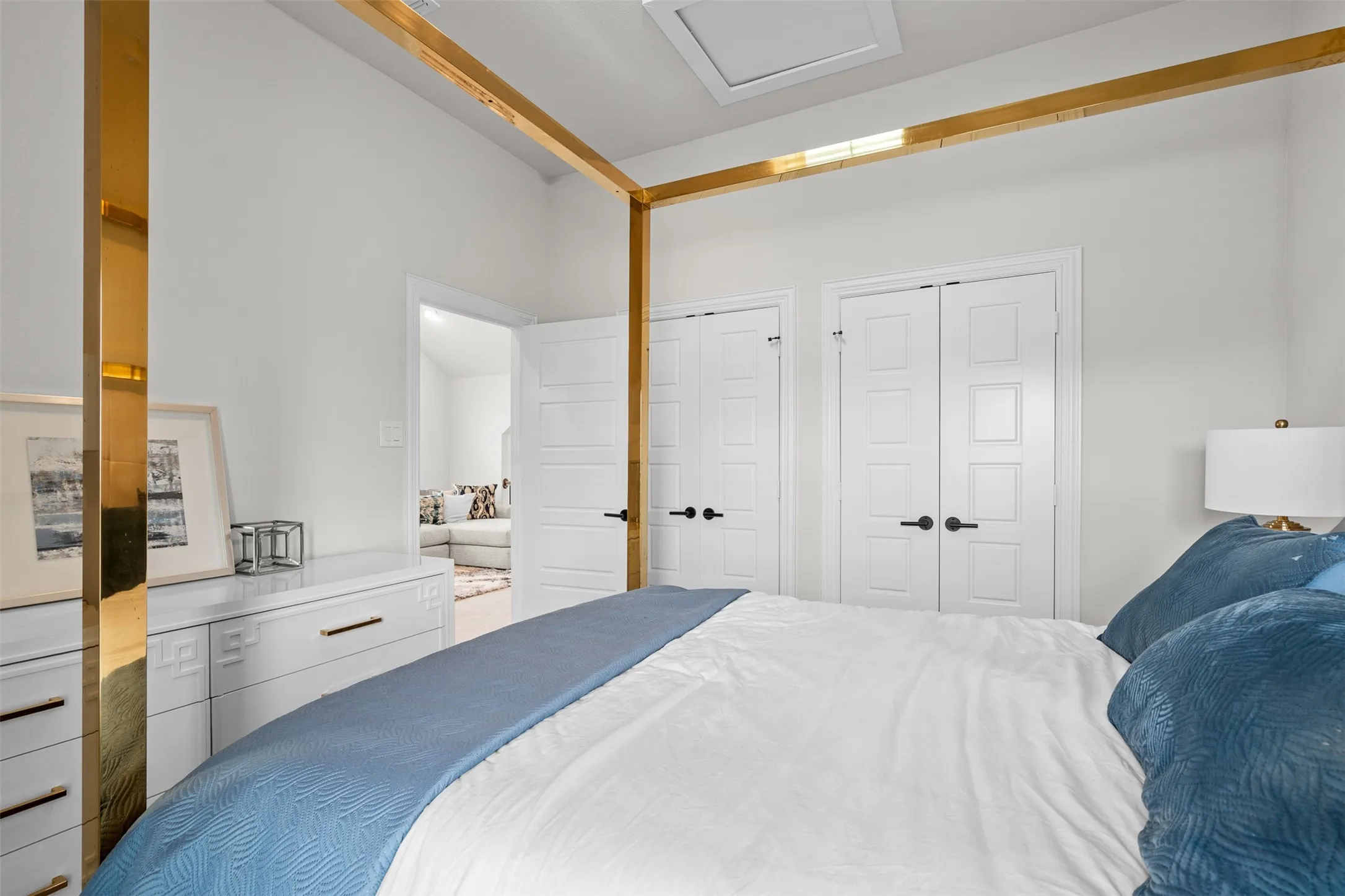 Single Family Residence For Sale in Collin County , 4428 Mill Pond Drive, Celina, Texas 75009, 4 Bedroom, 4 Bathroom, 3 Garage spaces, 2,883 Sqft, built in 2023, mls#21382977, Real Estate Agent in Celina, Homes For Sale in Collin county, Homes For Sale in Celina, Realtor in Celina Texas, Real Estate Brokerage Independent Realty Texas, Luminita Cordes Realtor