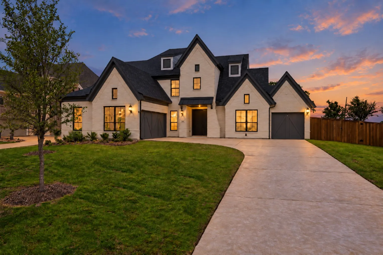 Single Family Residence For Sale in Collin County , 4428 Mill Pond Drive, Celina, Texas 75009, 4 Bedroom, 4 Bathroom, 3 Garage spaces, 2,883 Sqft, built in 2023, mls#21382977, Real Estate Agent in Celina, Homes For Sale in Collin county, Homes For Sale in Celina, Realtor in Celina Texas, Real Estate Brokerage Independent Realty Texas, Luminita Cordes Realtor