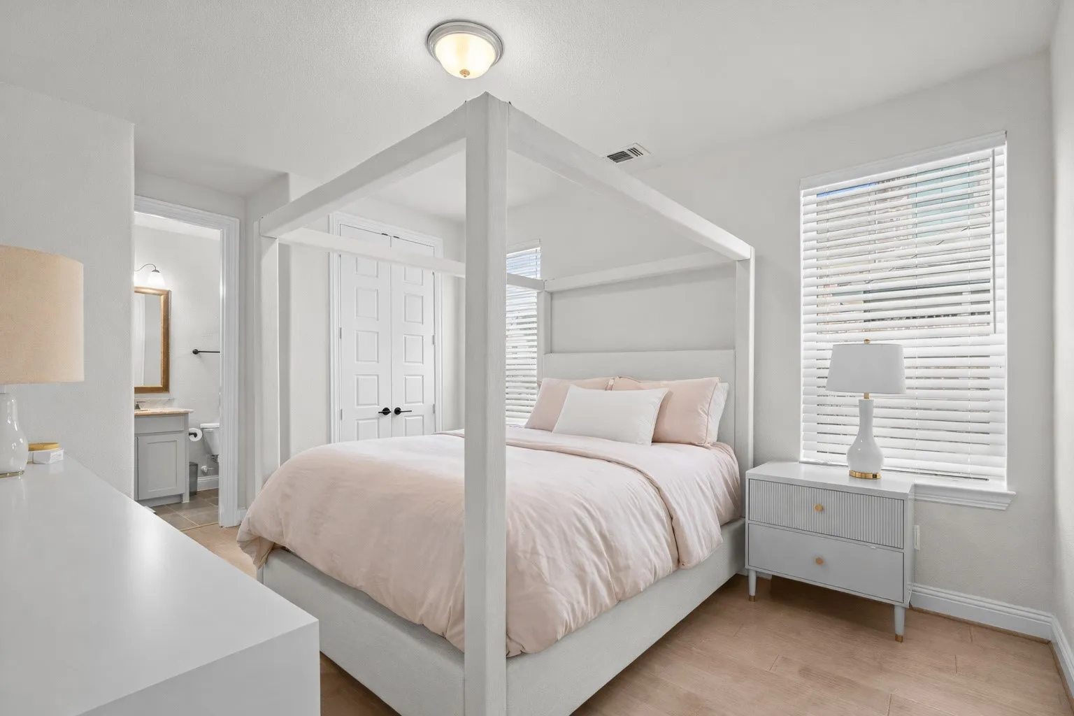 Single Family Residence For Sale in Collin County , 4428 Mill Pond Drive, Celina, Texas 75009, 4 Bedroom, 4 Bathroom, 3 Garage spaces, 2,883 Sqft, built in 2023, mls#21382977, Real Estate Agent in Celina, Homes For Sale in Collin county, Homes For Sale in Celina, Realtor in Celina Texas, Real Estate Brokerage Independent Realty Texas, Luminita Cordes Realtor