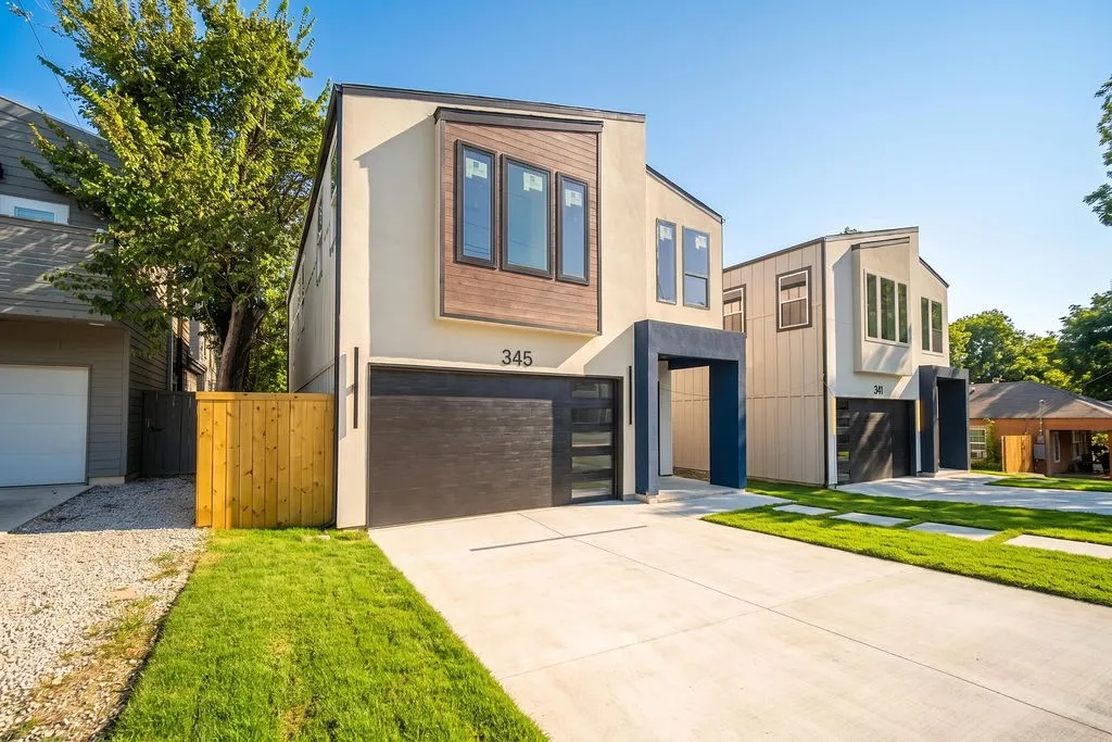 Single Family Residence For Sale in Dallas County , 345 Bonnie View Road, Dallas, Texas 75203, 4 Bedroom, 4 Bathroom, 2 Garage spaces, 2,248 Sqft, built in 2026, mls#21370177, Real Estate Agent in Dallas, Homes For Sale in Dallas county, Homes For Sale in Dallas, Realtor in Dallas Texas, Real Estate Brokerage Independent Realty Texas, Luminita Cordes Realtor
