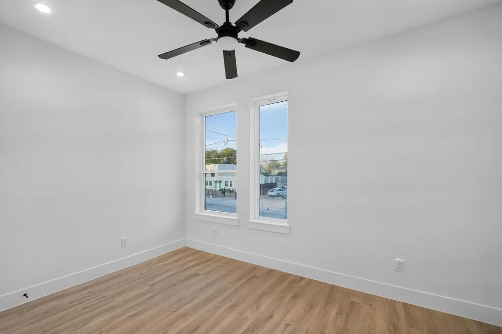 Single Family Residence For Sale in Dallas County , 345 Bonnie View Road, Dallas, Texas 75203, 4 Bedroom, 4 Bathroom, 2 Garage spaces, 2,248 Sqft, built in 2026, mls#21370177, Real Estate Agent in Dallas, Homes For Sale in Dallas county, Homes For Sale in Dallas, Realtor in Dallas Texas, Real Estate Brokerage Independent Realty Texas, Luminita Cordes Realtor