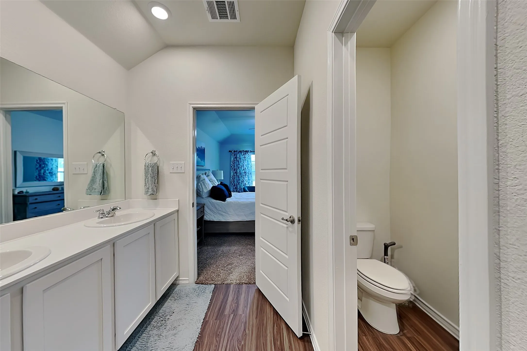 Single Family Residence For Rent in Hunt County , 3201 Overlook Drive, Royse City, Texas 75189, 4 Bedroom, 2 Bathroom, 2 Garage spaces, 1,943 Sqft, built in 2019, mls#21382986, Real Estate Agent in Royse City, Homes For Rent in Hunt county, Homes For Rent in Royse City, Realtor in Royse City Texas, Real Estate Brokerage Independent Realty Texas, Luminita Cordes Realtor