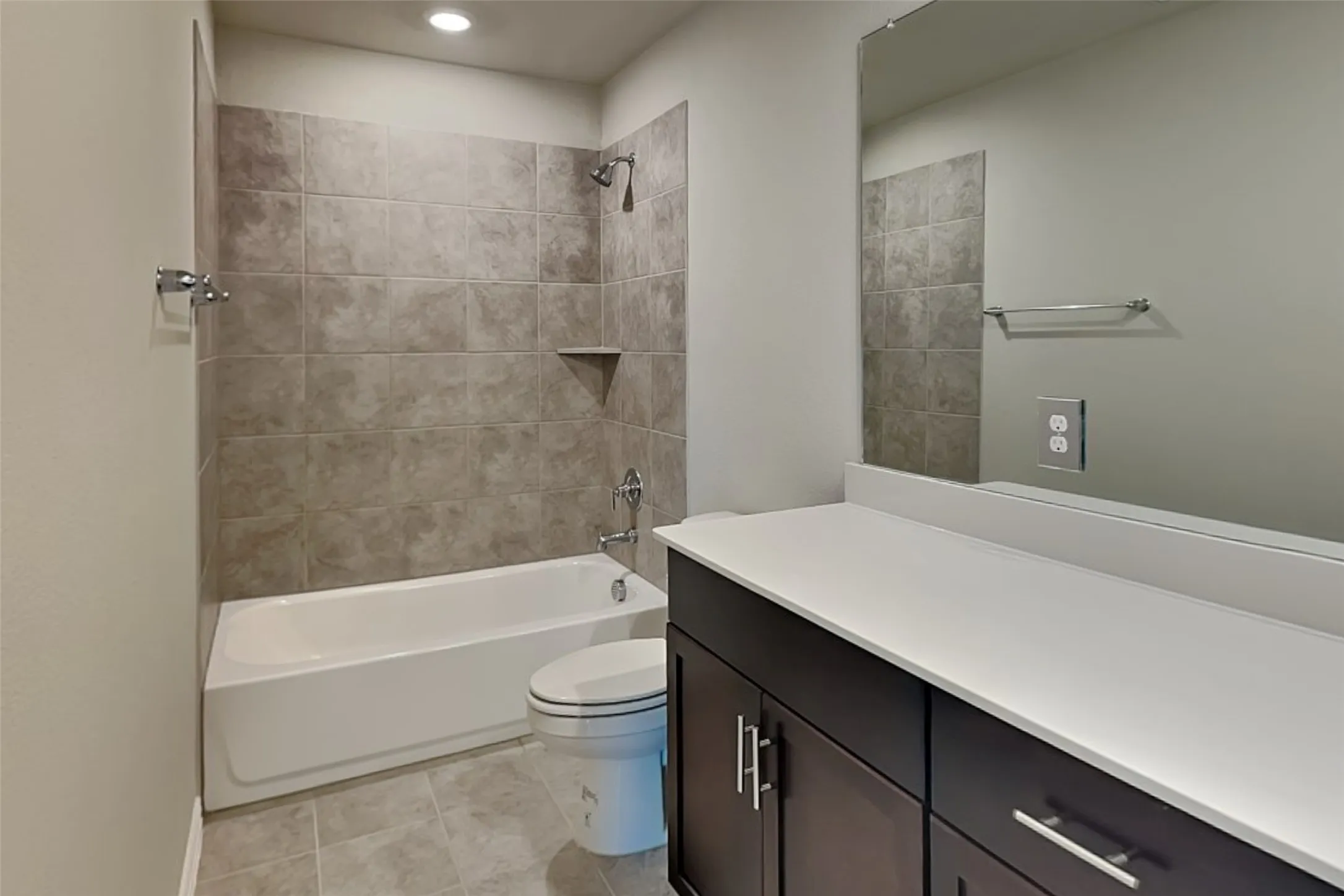Single Family Residence For Rent in Collin County , 4109 Stockyard Station Lane, Sachse, Texas 75048, 3 Bedroom, 3 Bathroom, 2 Garage spaces, 1,928 Sqft, built in 2021, mls#21383025, Real Estate Agent in Sachse, Homes For Rent in Collin county, Homes For Rent in Sachse, Realtor in Sachse Texas, Real Estate Brokerage Independent Realty Texas, Luminita Cordes Realtor