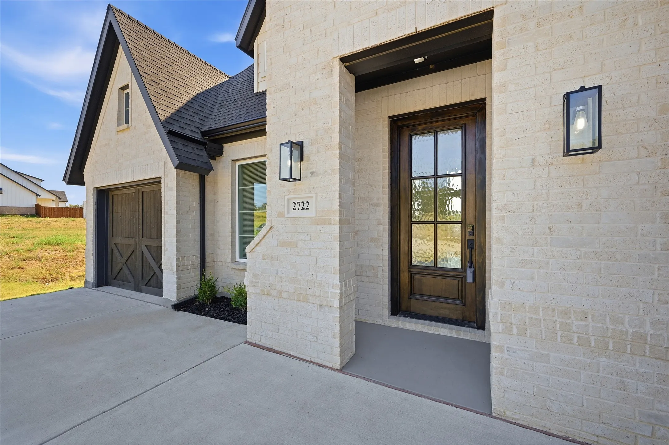 Single Family Residence For Sale in Grayson County , 2722 Stonecrest Drive, Sherman, Texas 75092, 4 Bedroom, 3 Bathroom, 3 Garage spaces, 3,044 Sqft, built in 2023, mls#21381602, Real Estate Agent in Sherman, Homes For Sale in Grayson county, Homes For Sale in Sherman, Realtor in Sherman Texas, Real Estate Brokerage Independent Realty Texas, Luminita Cordes Realtor