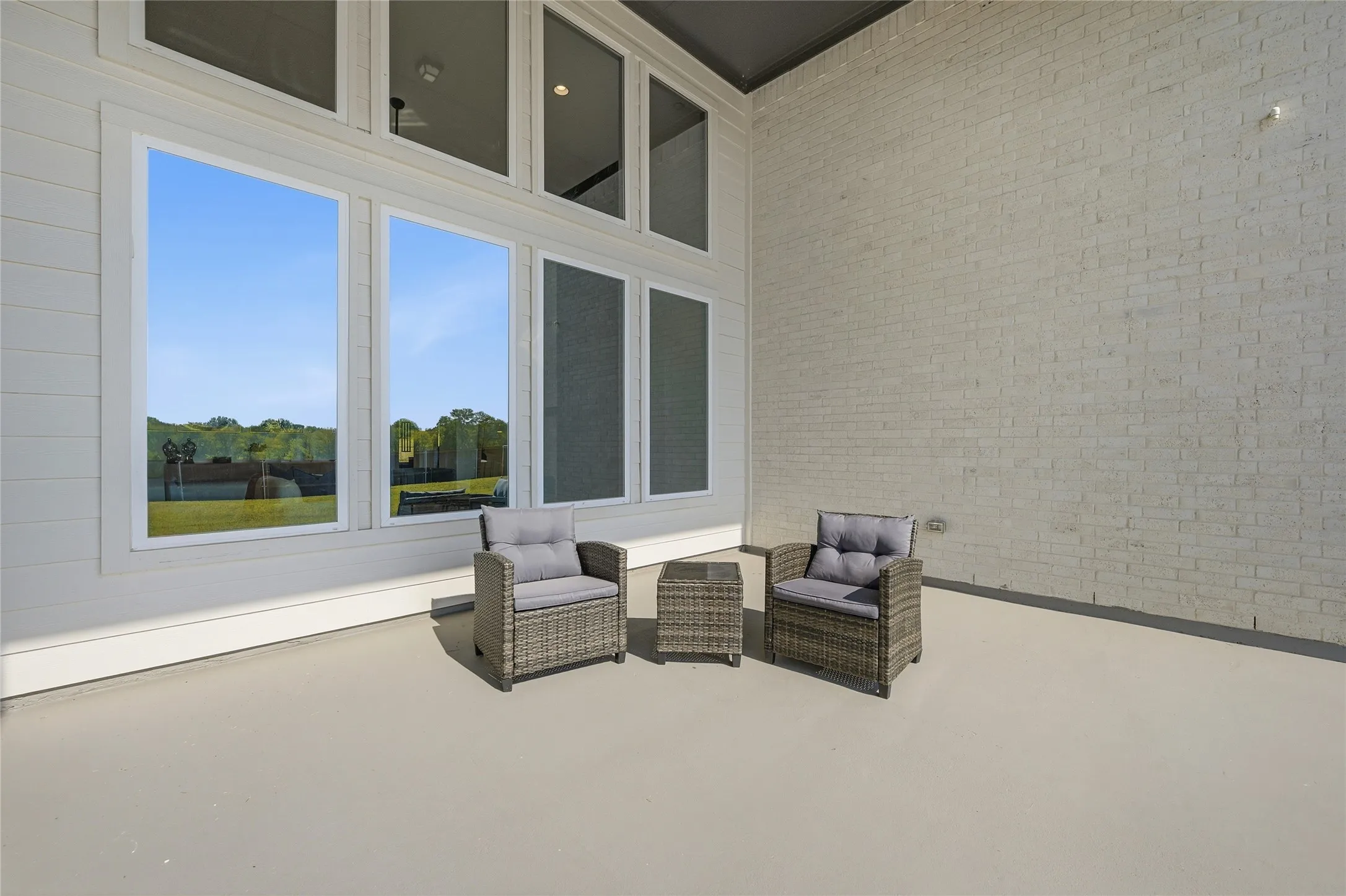 Single Family Residence For Sale in Grayson County , 2722 Stonecrest Drive, Sherman, Texas 75092, 4 Bedroom, 3 Bathroom, 3 Garage spaces, 3,044 Sqft, built in 2023, mls#21381602, Real Estate Agent in Sherman, Homes For Sale in Grayson county, Homes For Sale in Sherman, Realtor in Sherman Texas, Real Estate Brokerage Independent Realty Texas, Luminita Cordes Realtor