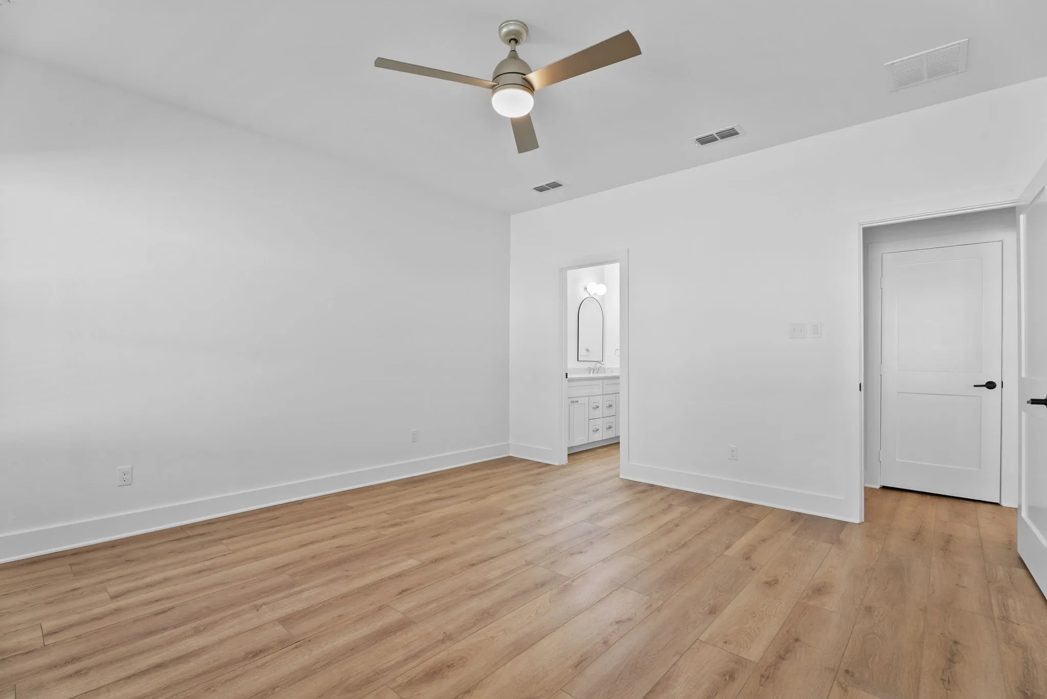Single Family Residence For Sale in Smith County , 2958 Calloway Road, Tyler, Texas 75707, 3 Bedroom, 2 Bathroom, 2 Garage spaces, 1,428 Sqft, built in 2025, mls#21383109, Real Estate Agent in Tyler, Homes For Sale in Smith county, Homes For Sale in Tyler, Realtor in Tyler Texas, Real Estate Brokerage Independent Realty Texas, Luminita Cordes Realtor
