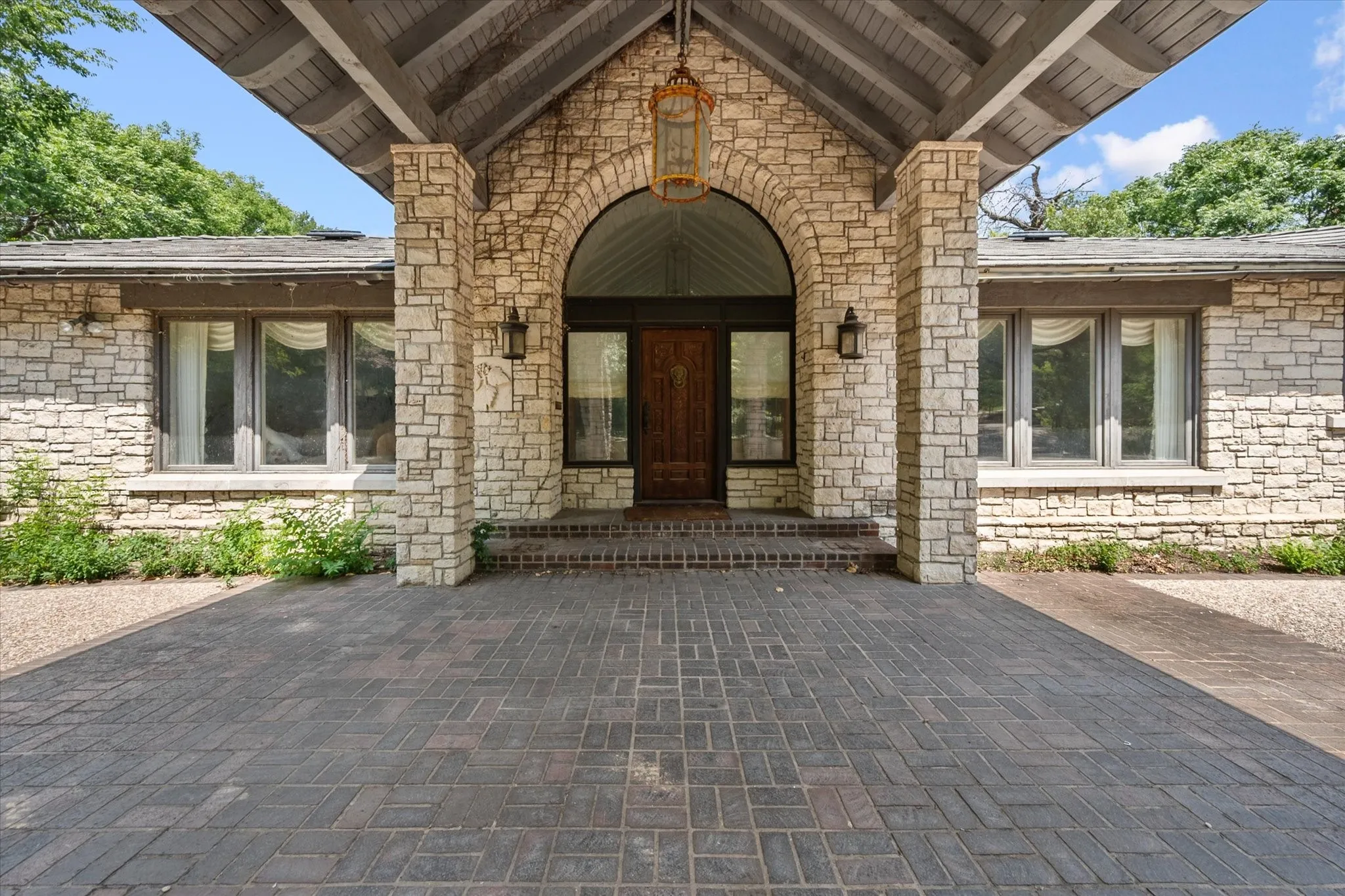Improved Land For Sale in Tarrant County , 301 Crestwood Drive, Fort Worth, Texas 76107, 0, 0, Garage spaces, 0 Sqft, built in 1946, mls#21381773, Real Estate Agent in Fort Worth, Homes For Sale in Tarrant county, Homes For Sale in Fort Worth, Realtor in Fort Worth Texas, Real Estate Brokerage Independent Realty Texas, Luminita Cordes Realtor