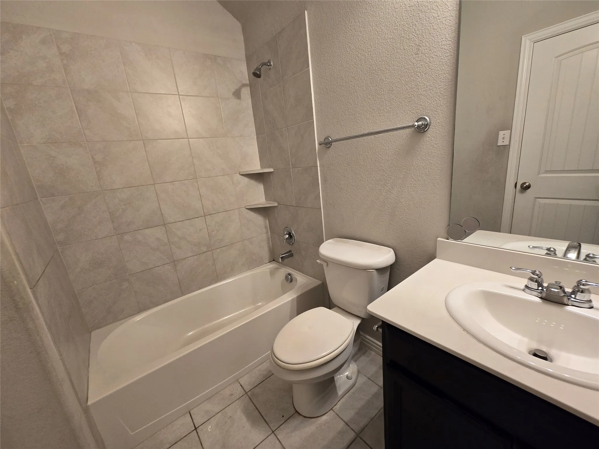 Single Family Residence For Rent in Kaufman County , 2009 Rosebury Lane, Forney, Texas 75126, 4 Bedroom, 4 Bathroom, 2 Garage spaces, 2,725 Sqft, built in 2019, mls#21383115, Real Estate Agent in Forney, Homes For Rent in Kaufman county, Homes For Rent in Forney, Realtor in Forney Texas, Real Estate Brokerage Independent Realty Texas, Luminita Cordes Realtor