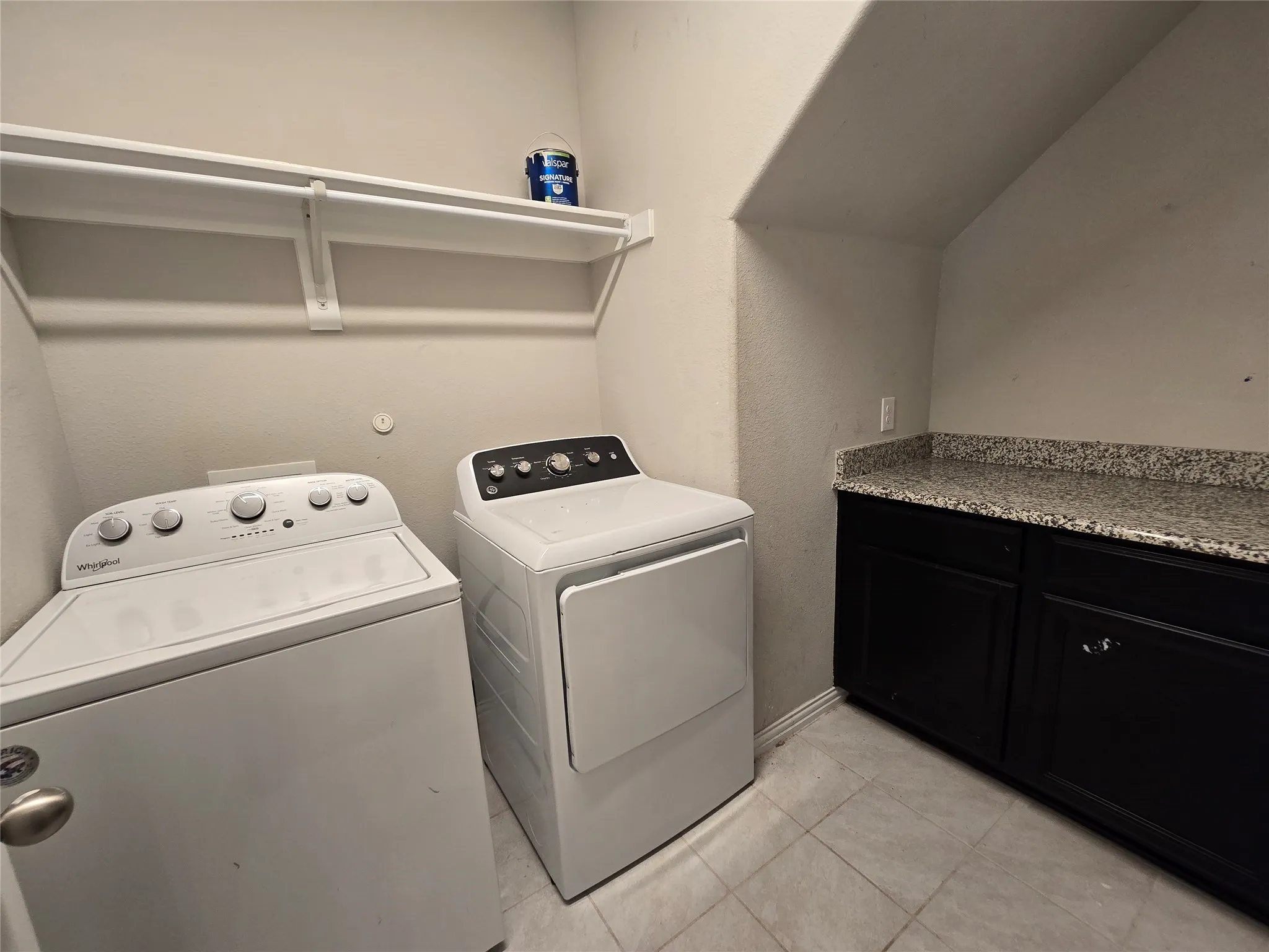 Single Family Residence For Rent in Kaufman County , 2009 Rosebury Lane, Forney, Texas 75126, 4 Bedroom, 4 Bathroom, 2 Garage spaces, 2,725 Sqft, built in 2019, mls#21383115, Real Estate Agent in Forney, Homes For Rent in Kaufman county, Homes For Rent in Forney, Realtor in Forney Texas, Real Estate Brokerage Independent Realty Texas, Luminita Cordes Realtor