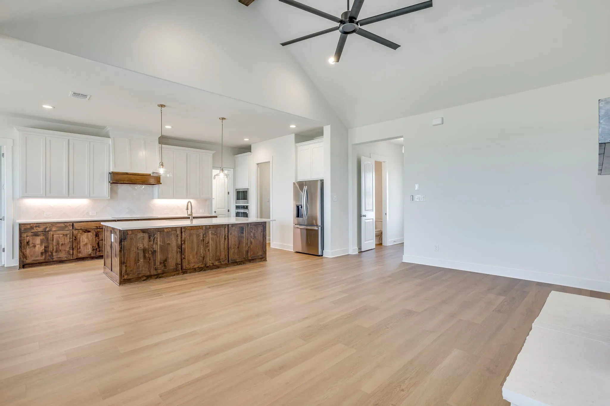 Single Family Residence For Sale in Ellis County , 10611 Rye Bread Lane, Venus, Texas 76084, 4 Bedroom, 3 Bathroom, 3 Garage spaces, 2,633 Sqft, built in 2026, mls#21382274, Real Estate Agent in Venus, Homes For Sale in Ellis county, Homes For Sale in Venus, Realtor in Venus Texas, Real Estate Brokerage Independent Realty Texas, Luminita Cordes Realtor