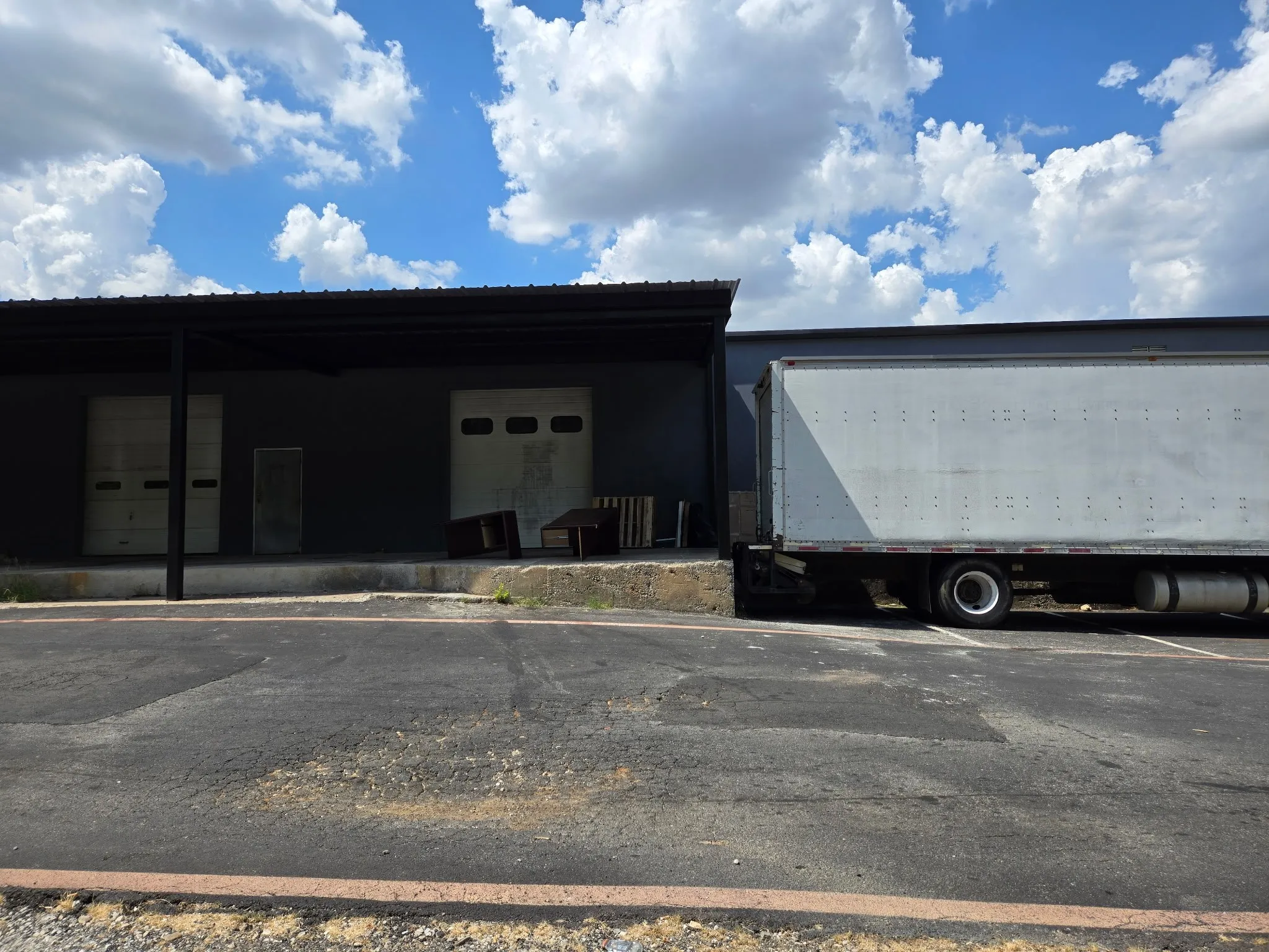 Business For Sale in Grayson County , 4006 Texoma Parkway, Denison, Texas 75020, 0, 0, Garage spaces, 0 Sqft, built in 1979, mls#21383123, Real Estate Agent in Denison, Homes For Sale in Grayson county, Homes For Sale in Denison, Realtor in Denison Texas, Real Estate Brokerage Independent Realty Texas, Luminita Cordes Realtor