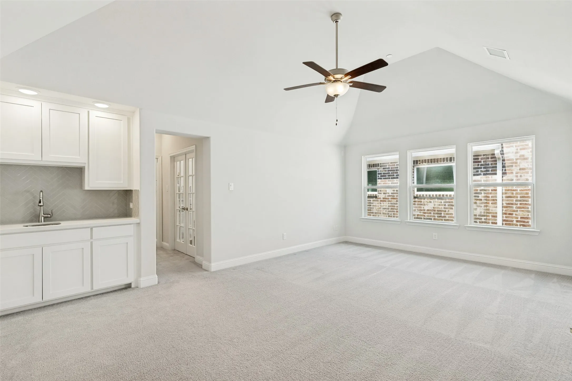 Single Family Residence For Sale in Collin County , 844 Timothy Drive, Allen, Texas 75013, 3 Bedroom, 4 Bathroom, 2 Garage spaces, 2,640 Sqft, built in 2020, mls#21381863, Real Estate Agent in Allen, Homes For Sale in Collin county, Homes For Sale in Allen, Realtor in Allen Texas, Real Estate Brokerage Independent Realty Texas, Luminita Cordes Realtor