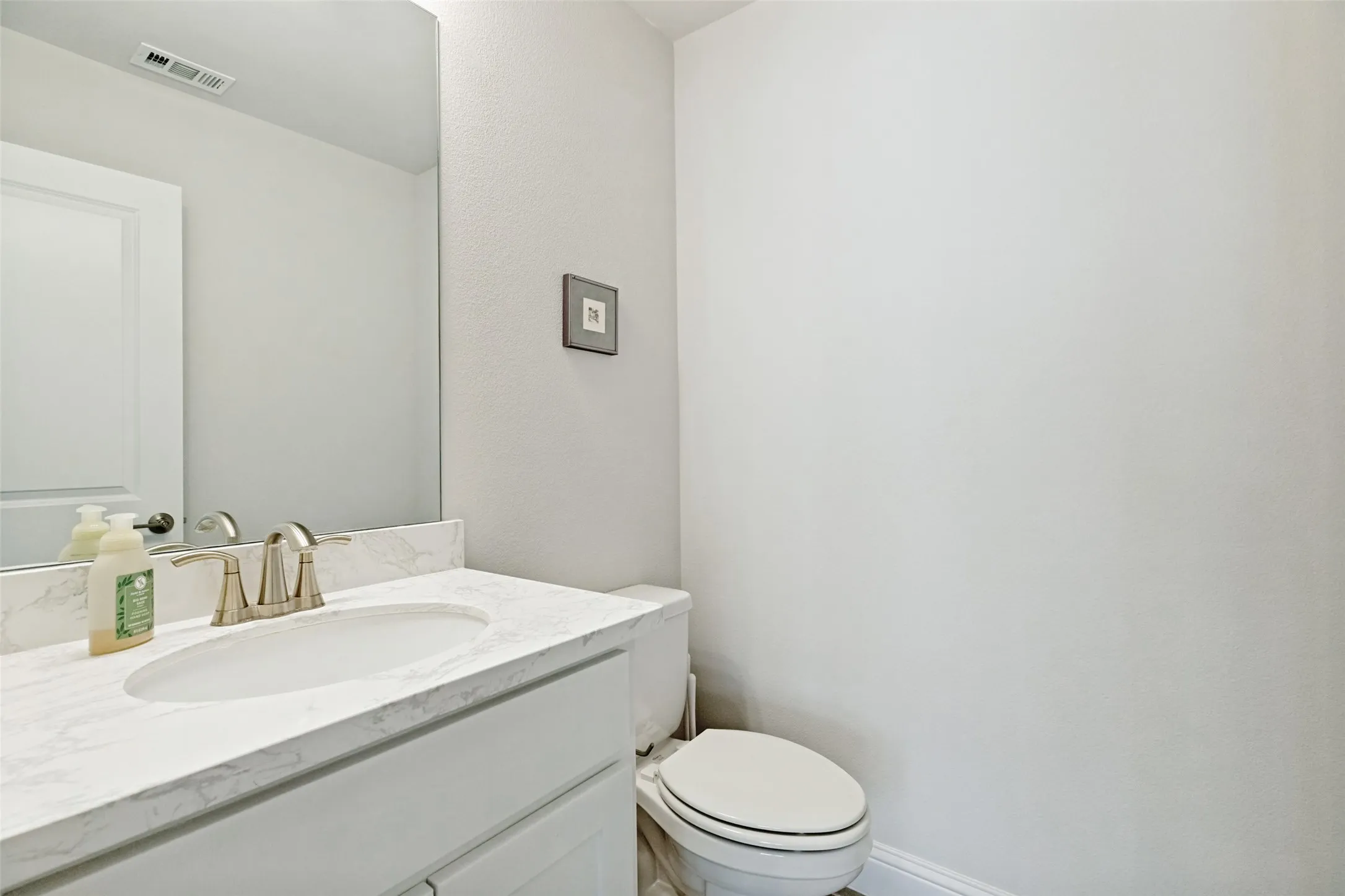 Single Family Residence For Sale in Collin County , 844 Timothy Drive, Allen, Texas 75013, 3 Bedroom, 4 Bathroom, 2 Garage spaces, 2,640 Sqft, built in 2020, mls#21381863, Real Estate Agent in Allen, Homes For Sale in Collin county, Homes For Sale in Allen, Realtor in Allen Texas, Real Estate Brokerage Independent Realty Texas, Luminita Cordes Realtor