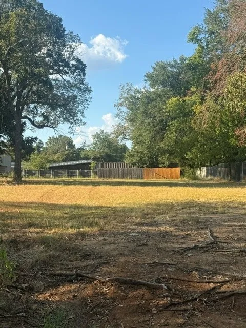 Unimproved Land For Sale in Lamar County , TBD 000 E PRICE Street, Paris, Texas 75460, 0, 0, Garage spaces, 0 Sqft, built in 0, mls#21383137, Real Estate Agent in Paris, Homes For Sale in Lamar county, Homes For Sale in Paris, Realtor in Paris Texas, Real Estate Brokerage Independent Realty Texas, Luminita Cordes Realtor