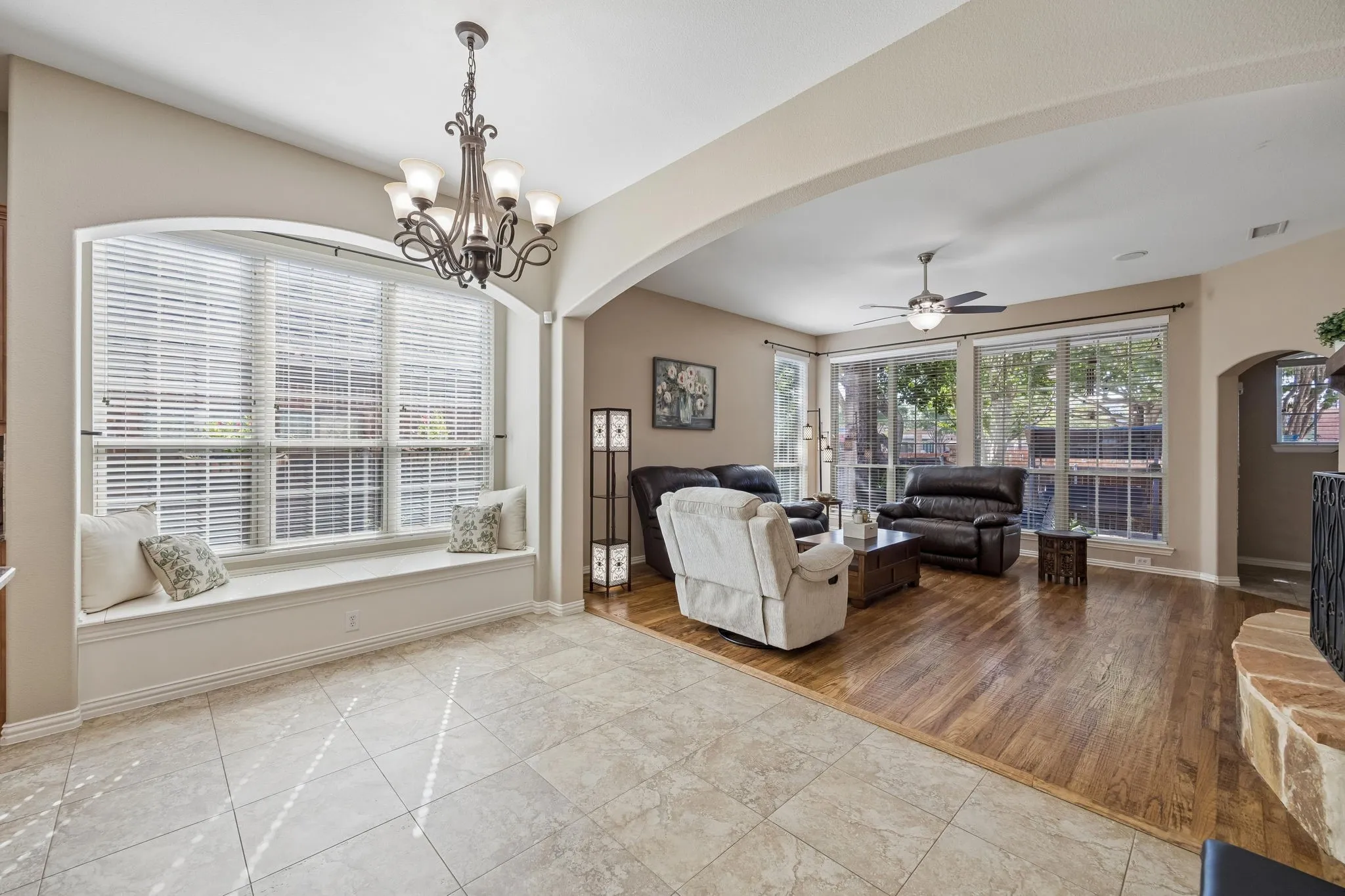 Single Family Residence For Sale in Collin County , 915 Wyndham Way, Allen, Texas 75013, 4 Bedroom, 3 Bathroom, 2 Garage spaces, 2,872 Sqft, built in 2008, mls#21383113, Real Estate Agent in Allen, Homes For Sale in Collin county, Homes For Sale in Allen, Realtor in Allen Texas, Real Estate Brokerage Independent Realty Texas, Luminita Cordes Realtor