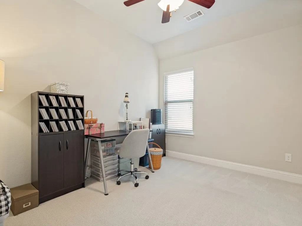 Single Family Residence For Sale in Collin County , 3717 Cobblecreek Drive, Mc Kinney, Texas 75070, 3 Bedroom, 3 Bathroom, 2 Garage spaces, 1,899 Sqft, built in 2015, mls#21382947, Real Estate Agent in Mc Kinney, Homes For Sale in Collin county, Homes For Sale in Mc Kinney, Realtor in Mc Kinney Texas, Real Estate Brokerage Independent Realty Texas, Luminita Cordes Realtor