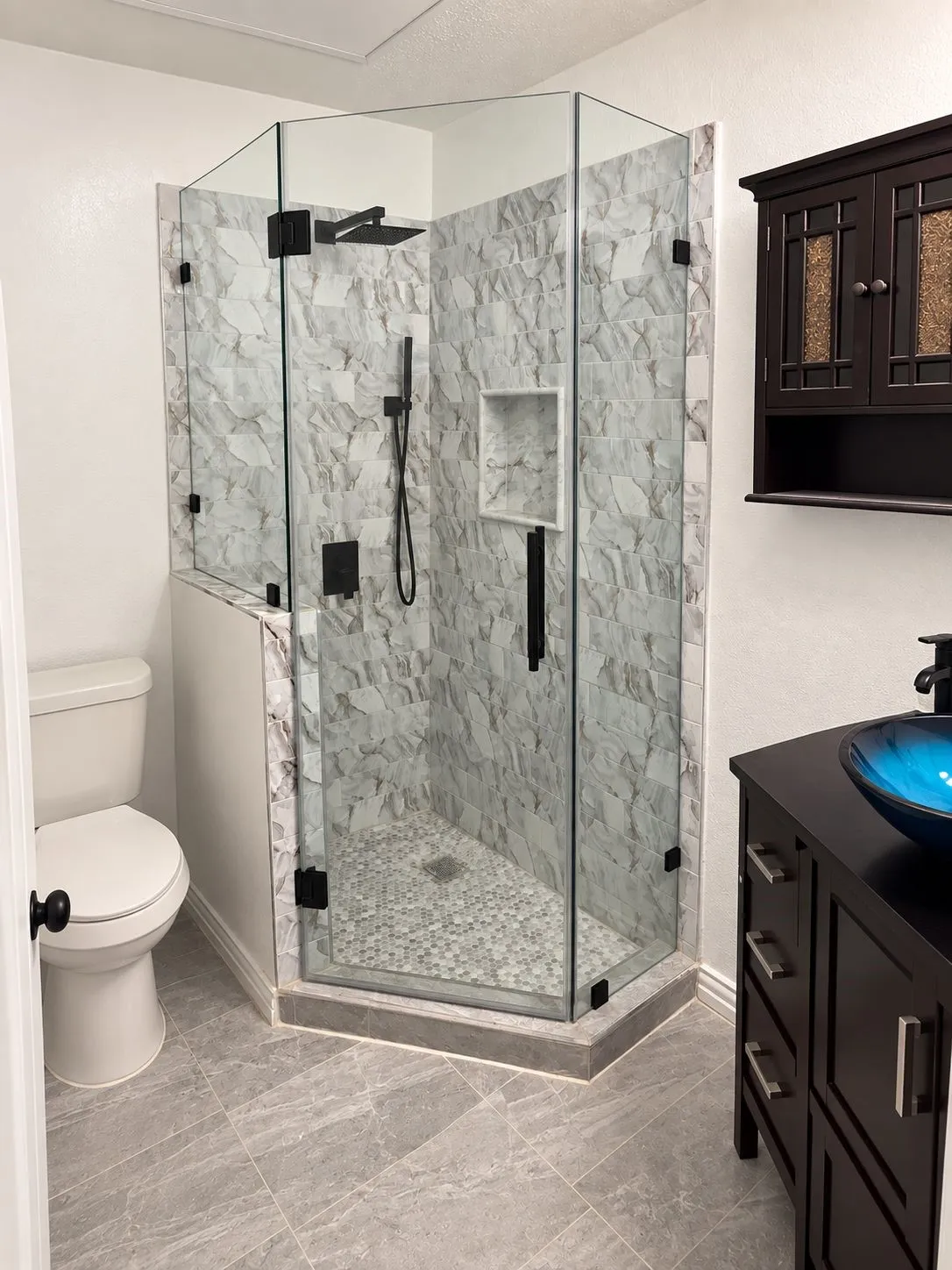 Condominium For Sale in Dallas County , 5550 Spring Valley Road E24, Dallas, Texas 75254, 2 Bedroom, 2 Bathroom, Garage spaces, 1,012 Sqft, built in 1983, mls#21382116, Real Estate Agent in Dallas, Homes For Sale in Dallas county, Homes For Sale in Dallas, Realtor in Dallas Texas, Real Estate Brokerage Independent Realty Texas, Luminita Cordes Realtor