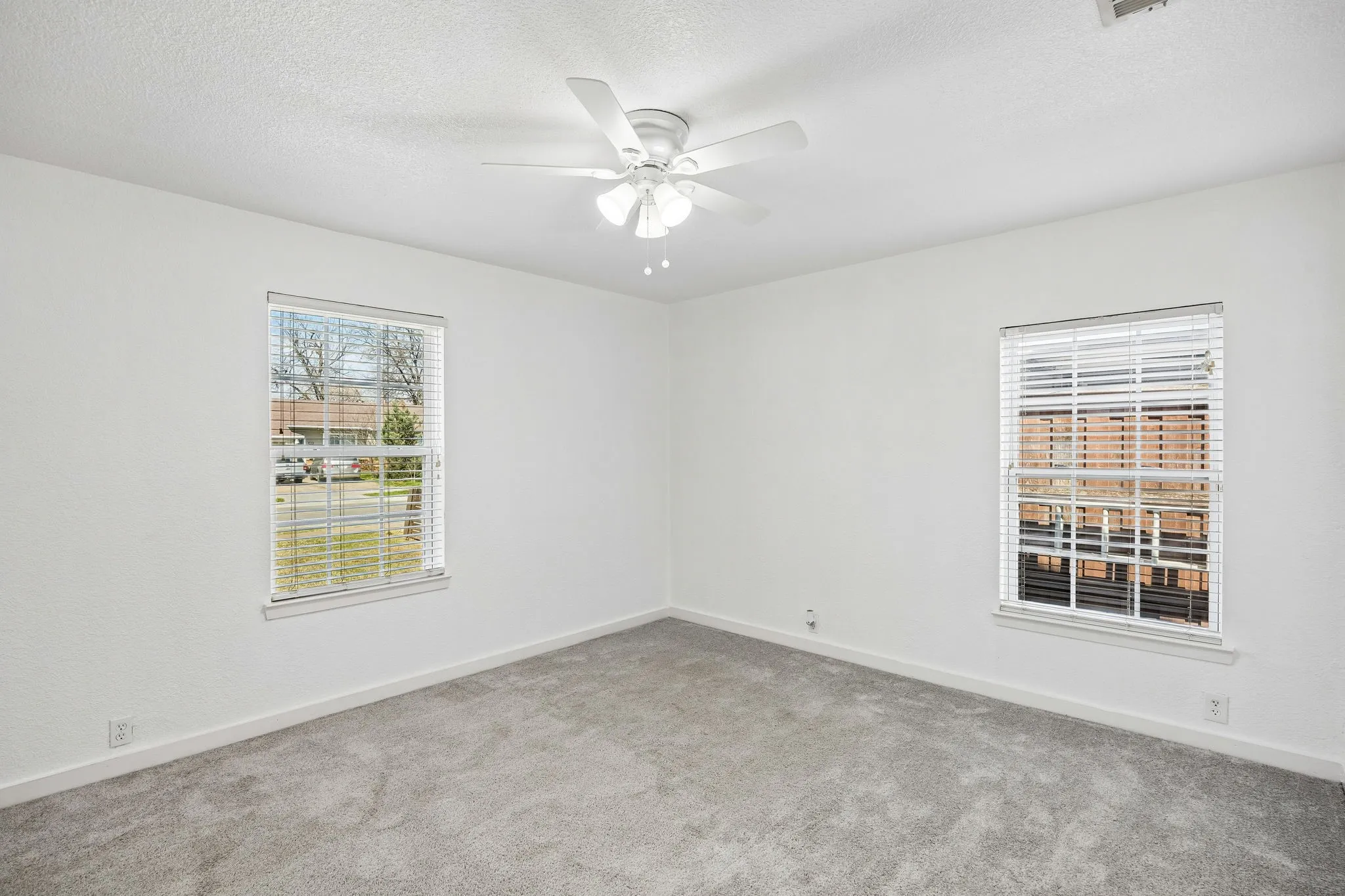 Front facing guest bedroom.