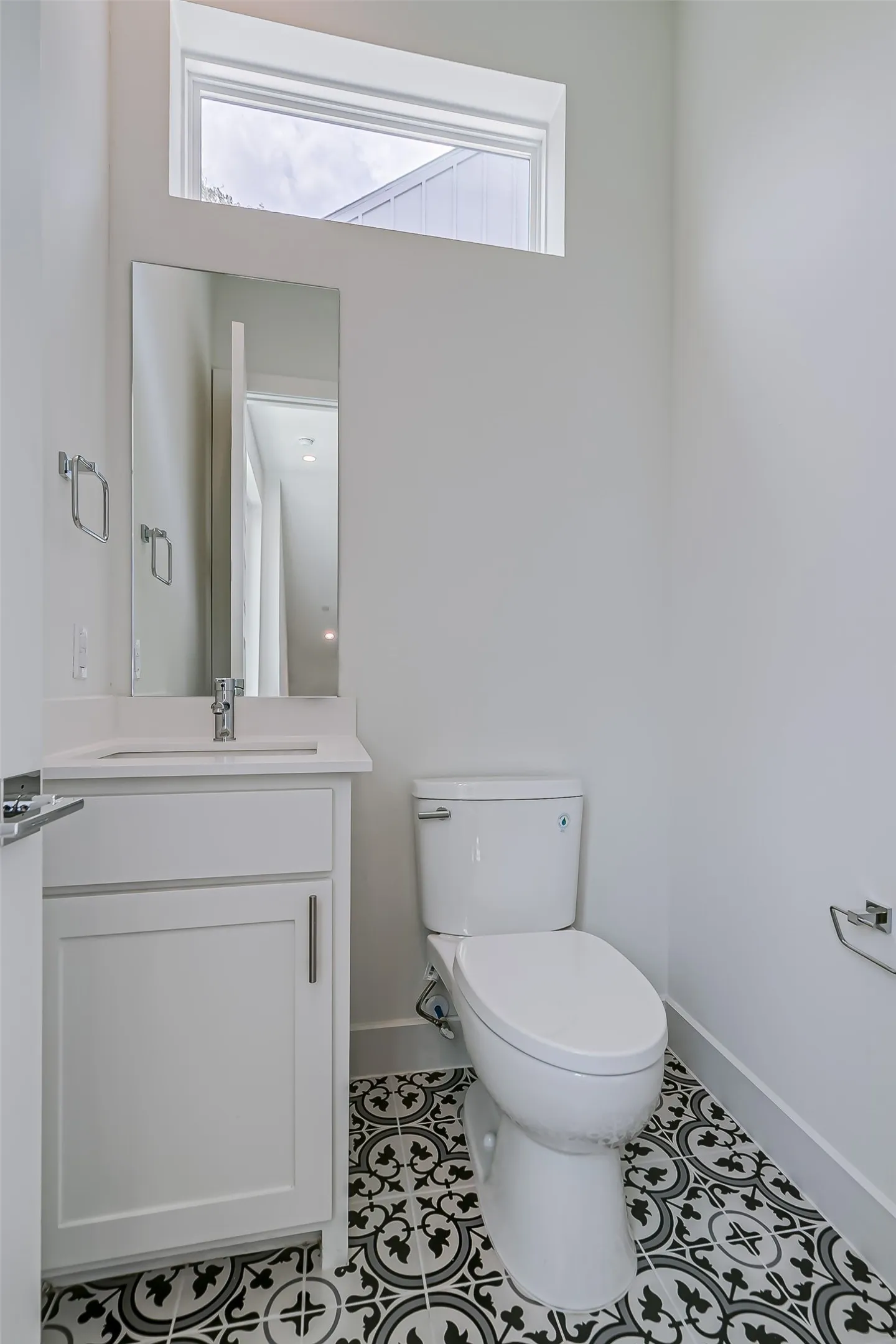 Condominium For Rent in Dallas County , 6028 Lewis Street 202, Dallas, Texas 75206, 2 Bedroom, 3 Bathroom, 2 Garage spaces, 1,500 Sqft, built in 2021, mls#21383156, Real Estate Agent in Dallas, Homes For Rent in Dallas county, Homes For Rent in Dallas, Realtor in Dallas Texas, Real Estate Brokerage Independent Realty Texas, Luminita Cordes Realtor