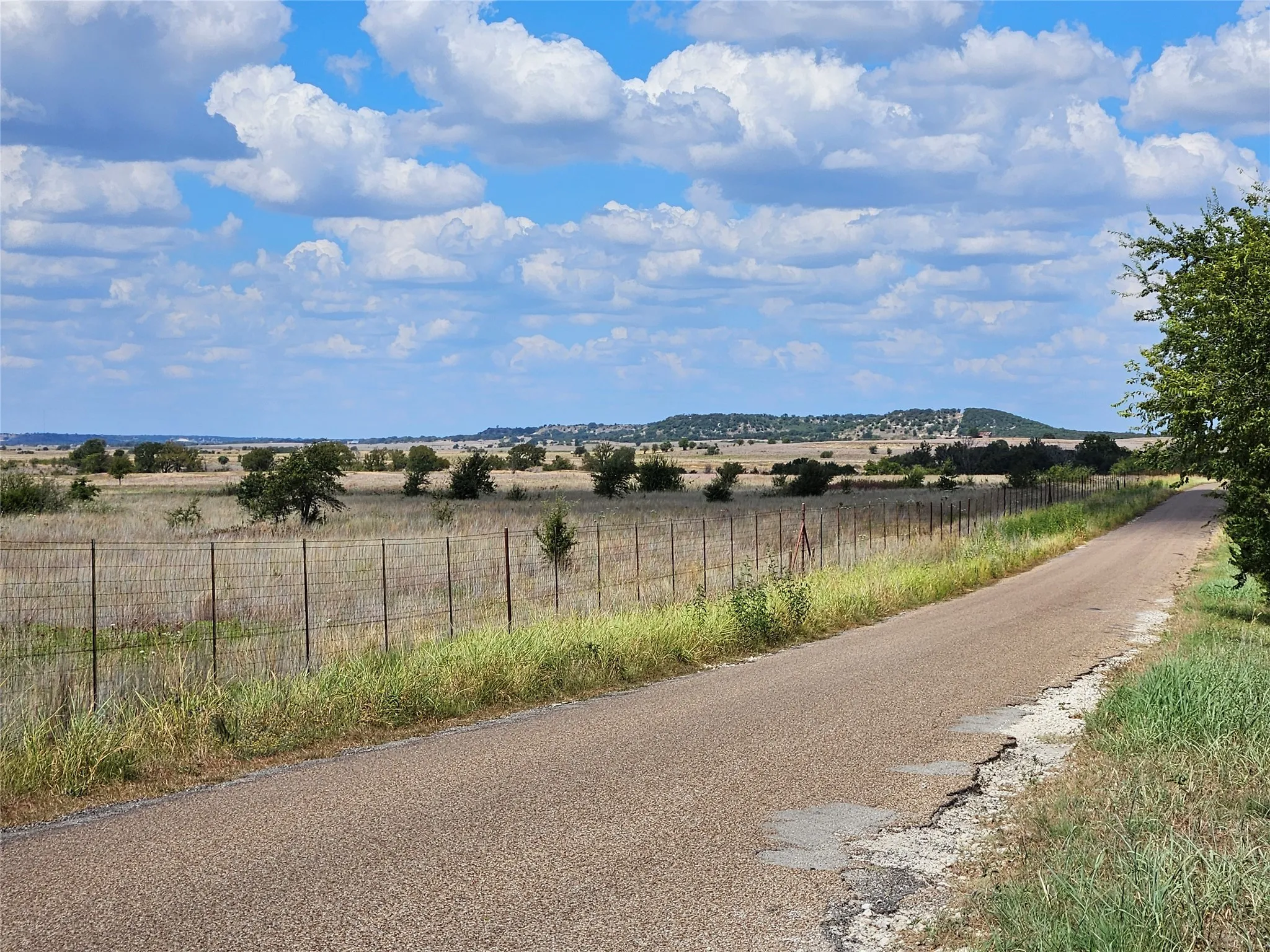 Unimproved Land For Sale in Bosque County , 552 County Road 2655, Walnut Springs, Texas 76690, 0, 0, Garage spaces, 0 Sqft, built in 0, mls#21381305, Real Estate Agent in Walnut Springs, Homes For Sale in Bosque county, Homes For Sale in Walnut Springs, Realtor in Walnut Springs Texas, Real Estate Brokerage Independent Realty Texas, Luminita Cordes Realtor