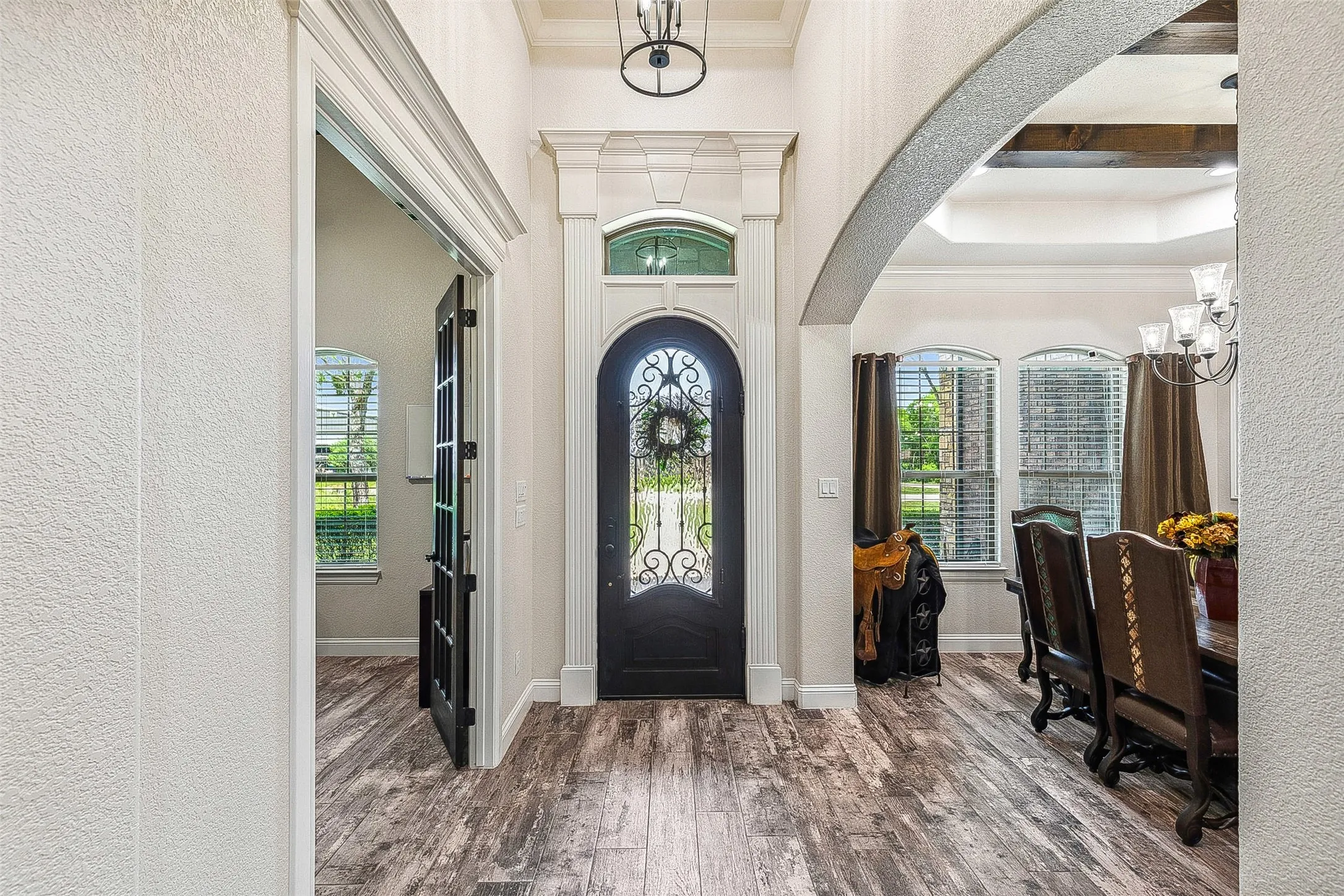 Single Family Residence For Sale in Tarrant County , 7839 Blanchard Way, Fort Worth, Texas 76126, 3 Bedroom, 4 Bathroom, 2 Garage spaces, 3,524 Sqft, built in 2019, mls#21379169, Real Estate Agent in Fort Worth, Homes For Sale in Tarrant county, Homes For Sale in Fort Worth, Realtor in Fort Worth Texas, Real Estate Brokerage Independent Realty Texas, Luminita Cordes Realtor