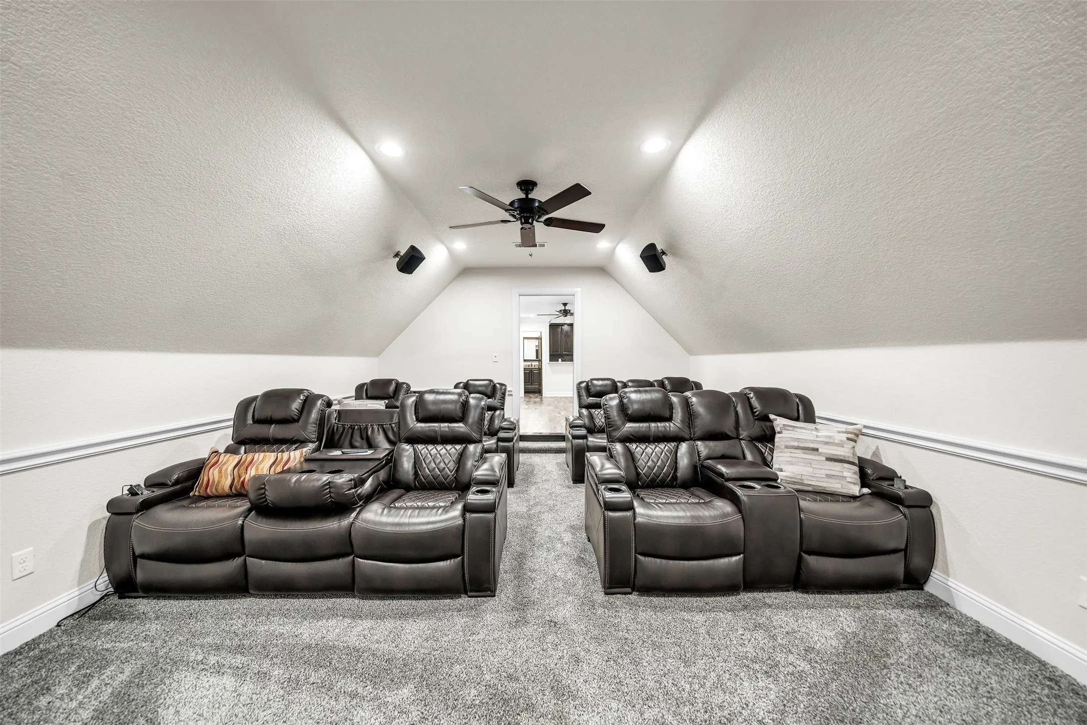 Single Family Residence For Sale in Tarrant County , 7839 Blanchard Way, Fort Worth, Texas 76126, 3 Bedroom, 4 Bathroom, 2 Garage spaces, 3,524 Sqft, built in 2019, mls#21379169, Real Estate Agent in Fort Worth, Homes For Sale in Tarrant county, Homes For Sale in Fort Worth, Realtor in Fort Worth Texas, Real Estate Brokerage Independent Realty Texas, Luminita Cordes Realtor