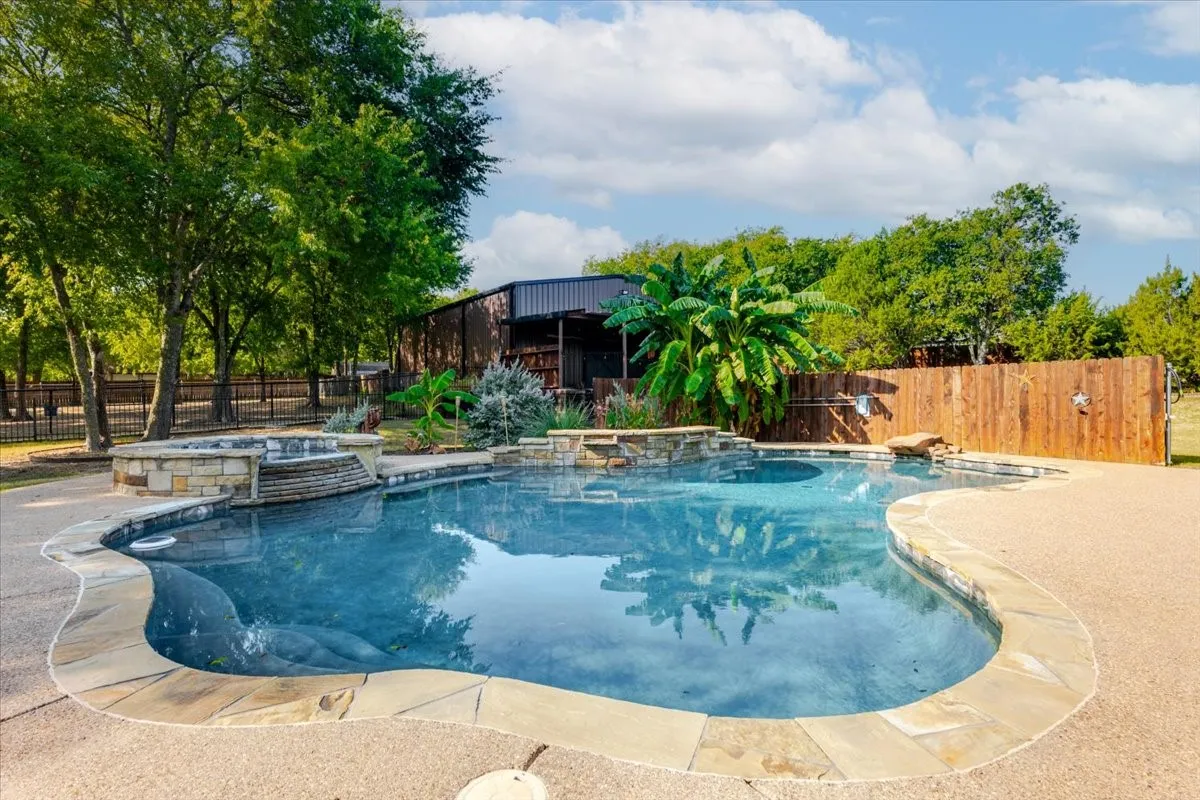 Single Family Residence For Sale in Tarrant County , 7839 Blanchard Way, Fort Worth, Texas 76126, 3 Bedroom, 4 Bathroom, 2 Garage spaces, 3,524 Sqft, built in 2019, mls#21379169, Real Estate Agent in Fort Worth, Homes For Sale in Tarrant county, Homes For Sale in Fort Worth, Realtor in Fort Worth Texas, Real Estate Brokerage Independent Realty Texas, Luminita Cordes Realtor