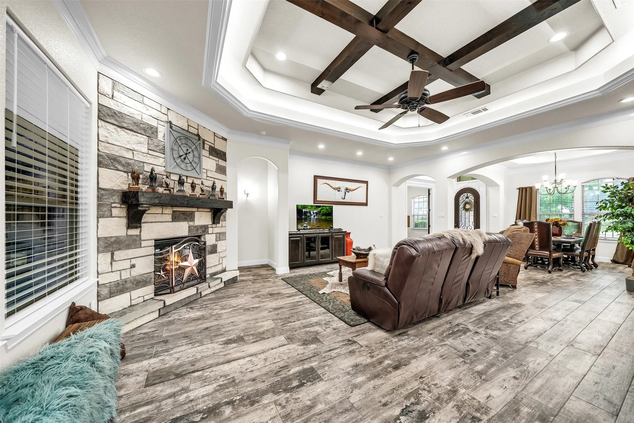 Single Family Residence For Sale in Tarrant County , 7839 Blanchard Way, Fort Worth, Texas 76126, 3 Bedroom, 4 Bathroom, 2 Garage spaces, 3,524 Sqft, built in 2019, mls#21379169, Real Estate Agent in Fort Worth, Homes For Sale in Tarrant county, Homes For Sale in Fort Worth, Realtor in Fort Worth Texas, Real Estate Brokerage Independent Realty Texas, Luminita Cordes Realtor