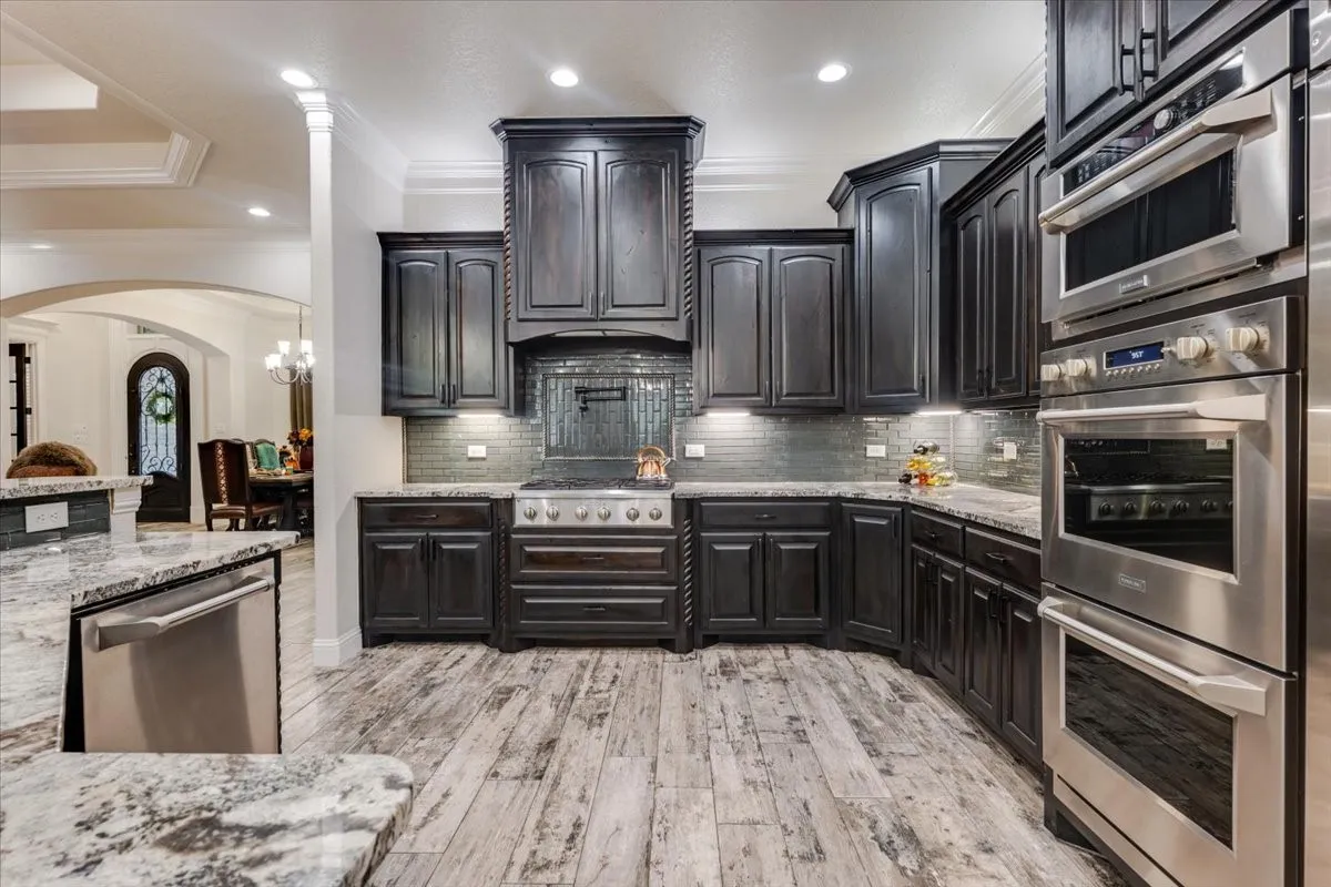 Single Family Residence For Sale in Tarrant County , 7839 Blanchard Way, Fort Worth, Texas 76126, 3 Bedroom, 4 Bathroom, 2 Garage spaces, 3,524 Sqft, built in 2019, mls#21379169, Real Estate Agent in Fort Worth, Homes For Sale in Tarrant county, Homes For Sale in Fort Worth, Realtor in Fort Worth Texas, Real Estate Brokerage Independent Realty Texas, Luminita Cordes Realtor