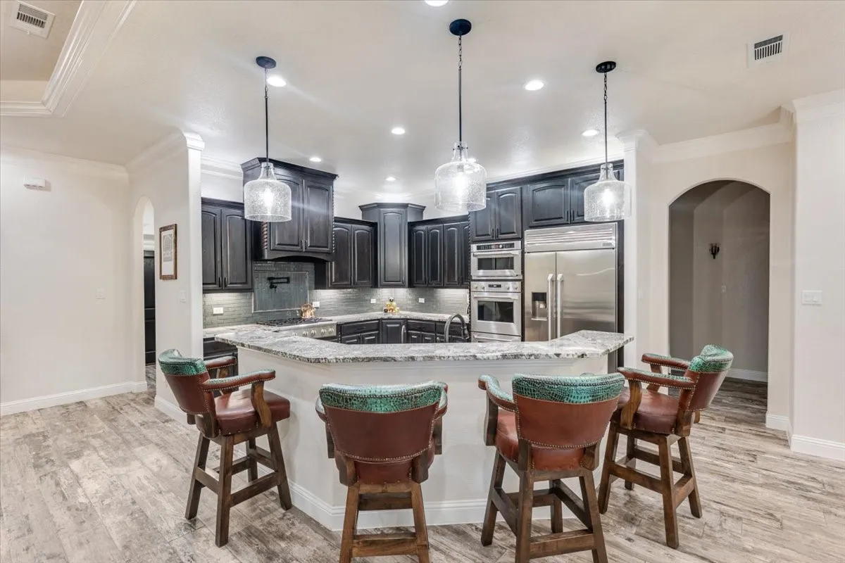 Single Family Residence For Sale in Tarrant County , 7839 Blanchard Way, Fort Worth, Texas 76126, 3 Bedroom, 4 Bathroom, 2 Garage spaces, 3,524 Sqft, built in 2019, mls#21379169, Real Estate Agent in Fort Worth, Homes For Sale in Tarrant county, Homes For Sale in Fort Worth, Realtor in Fort Worth Texas, Real Estate Brokerage Independent Realty Texas, Luminita Cordes Realtor