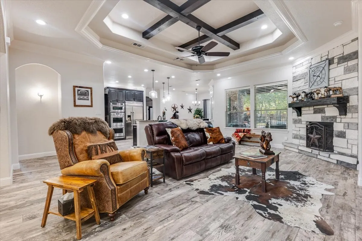 Single Family Residence For Sale in Tarrant County , 7839 Blanchard Way, Fort Worth, Texas 76126, 3 Bedroom, 4 Bathroom, 2 Garage spaces, 3,524 Sqft, built in 2019, mls#21379169, Real Estate Agent in Fort Worth, Homes For Sale in Tarrant county, Homes For Sale in Fort Worth, Realtor in Fort Worth Texas, Real Estate Brokerage Independent Realty Texas, Luminita Cordes Realtor