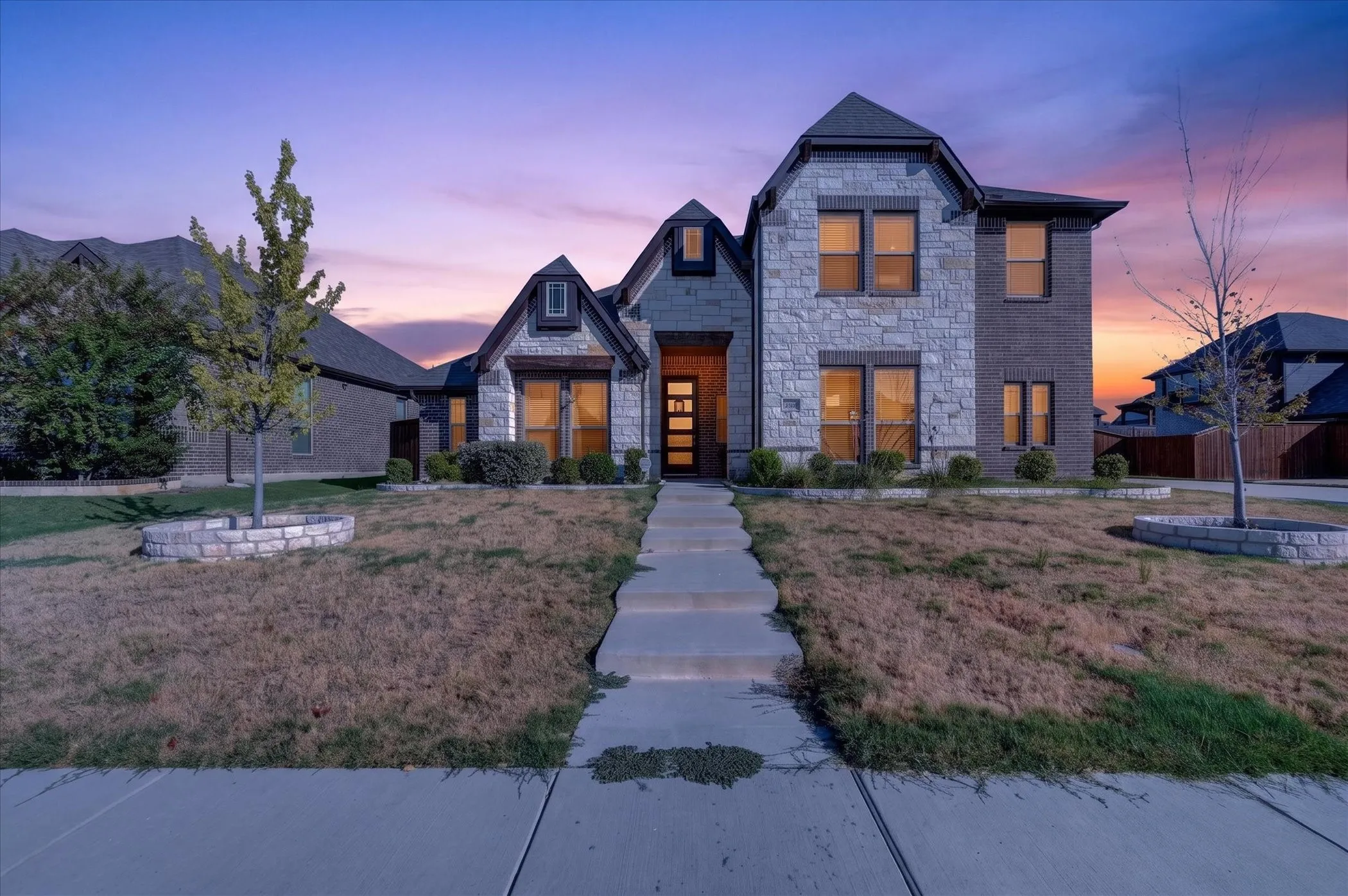 Single Family Residence For Sale in Ellis County , 5625 Stone Lane, Midlothian, Texas 76065, 4 Bedroom, 3 Bathroom, 2 Garage spaces, 3,258 Sqft, built in 2022, mls#21381229, Real Estate Agent in Midlothian, Homes For Sale in Ellis county, Homes For Sale in Midlothian, Realtor in Midlothian Texas, Real Estate Brokerage Independent Realty Texas, Luminita Cordes Realtor