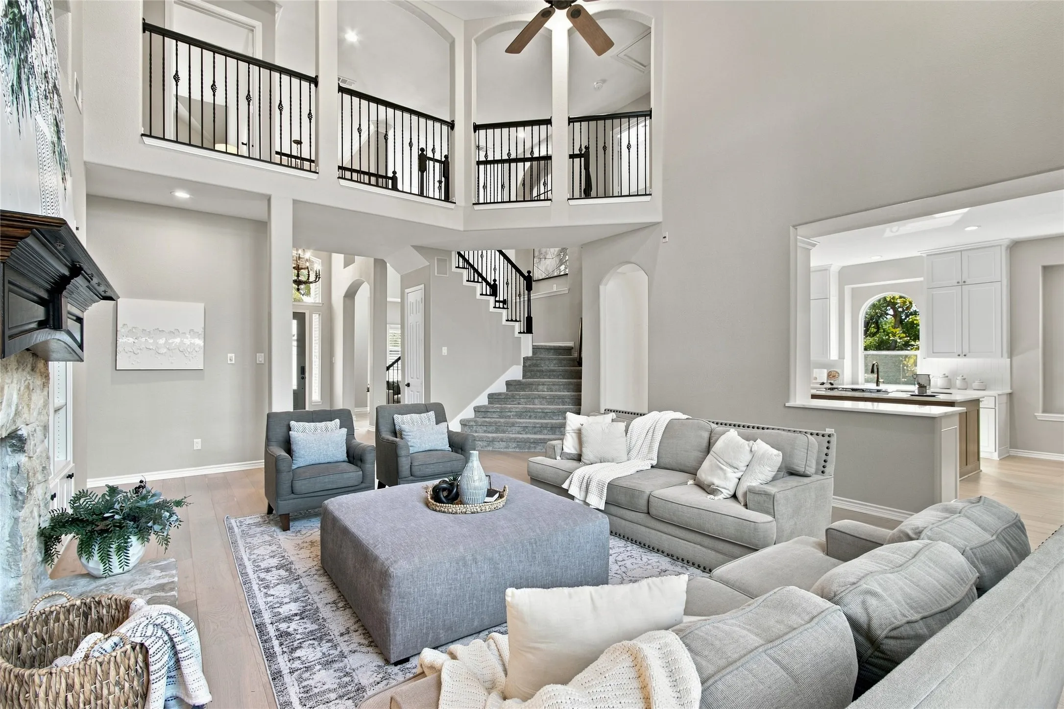 Single Family Residence For Sale in Denton County , 3416 Brighton Court, Highland Village, Texas 75077, 6 Bedroom, 4 Bathroom, 3 Garage spaces, 4,267 Sqft, built in 2001, mls#21382890, Real Estate Agent in Highland Village, Homes For Sale in Denton county, Homes For Sale in Highland Village, Realtor in Highland Village Texas, Real Estate Brokerage Independent Realty Texas, Luminita Cordes Realtor