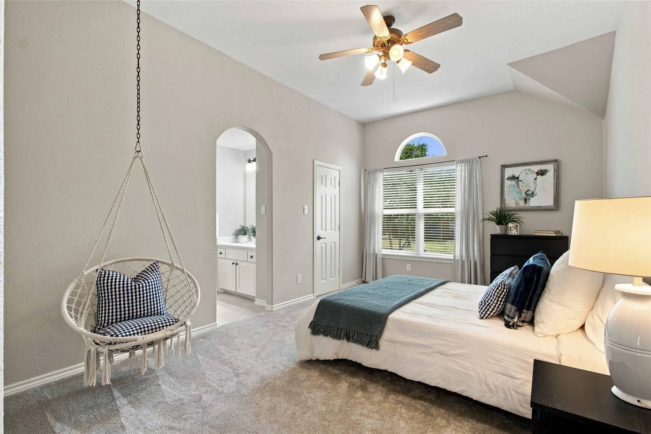 Single Family Residence For Sale in Denton County , 3416 Brighton Court, Highland Village, Texas 75077, 6 Bedroom, 4 Bathroom, 3 Garage spaces, 4,267 Sqft, built in 2001, mls#21382890, Real Estate Agent in Highland Village, Homes For Sale in Denton county, Homes For Sale in Highland Village, Realtor in Highland Village Texas, Real Estate Brokerage Independent Realty Texas, Luminita Cordes Realtor
