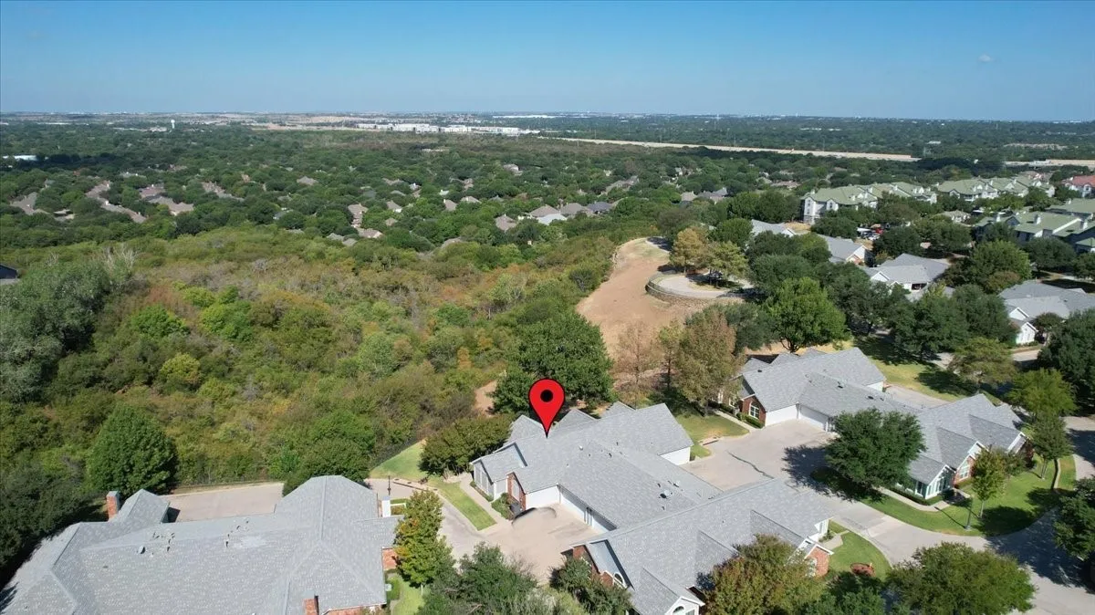 Condominium For Sale in Tarrant County , 6153 Welden Court, Fort Worth, Texas 76132, 2 Bedroom, 2 Bathroom, 2 Garage spaces, 1,579 Sqft, built in 1998, mls#21380734, Real Estate Agent in Fort Worth, Homes For Sale in Tarrant county, Homes For Sale in Fort Worth, Realtor in Fort Worth Texas, Real Estate Brokerage Independent Realty Texas, Luminita Cordes Realtor